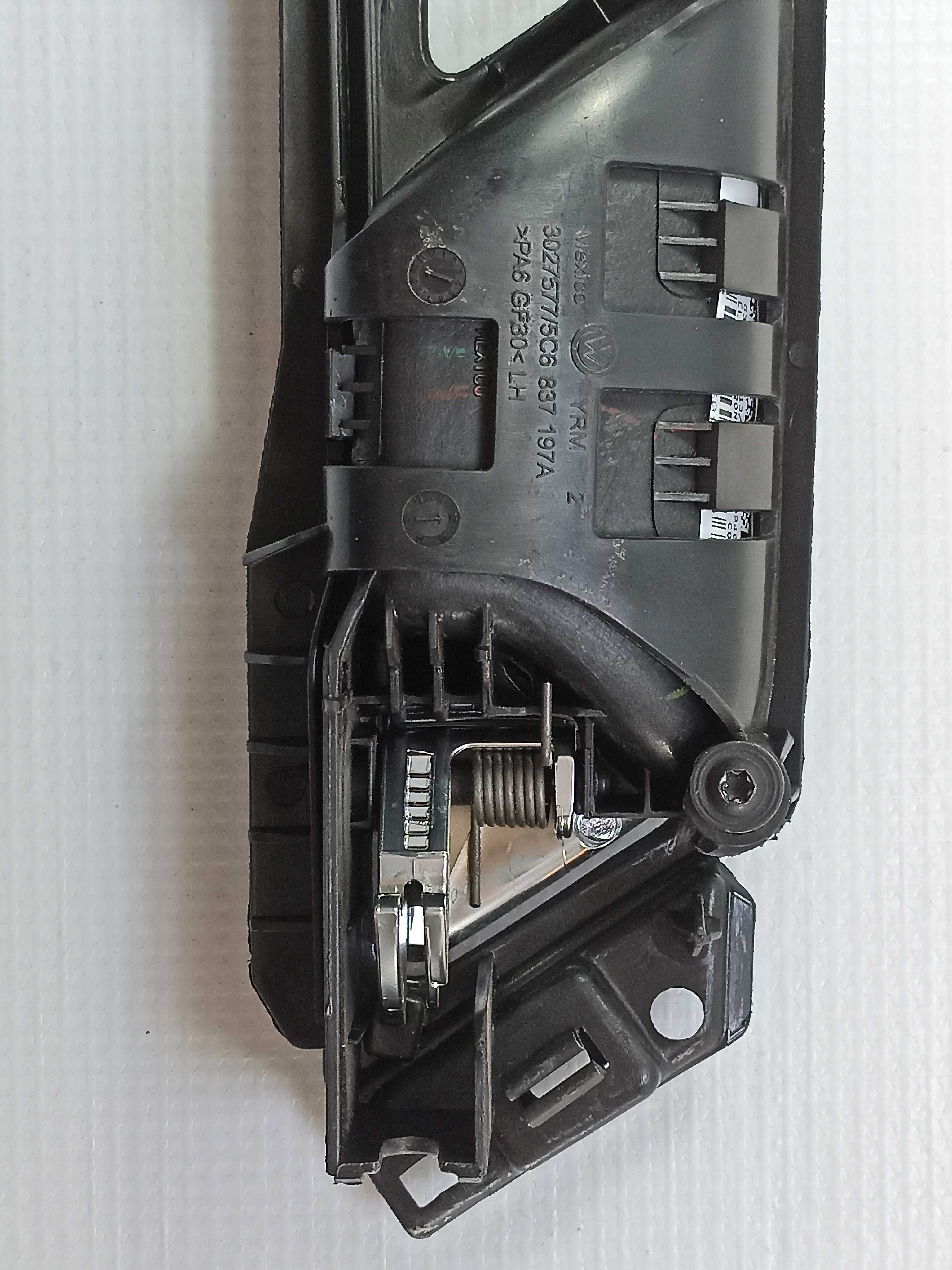 Maçaneta Interna Dianteira Esquerda Jetta 2012 2.0 16v Origi 2
