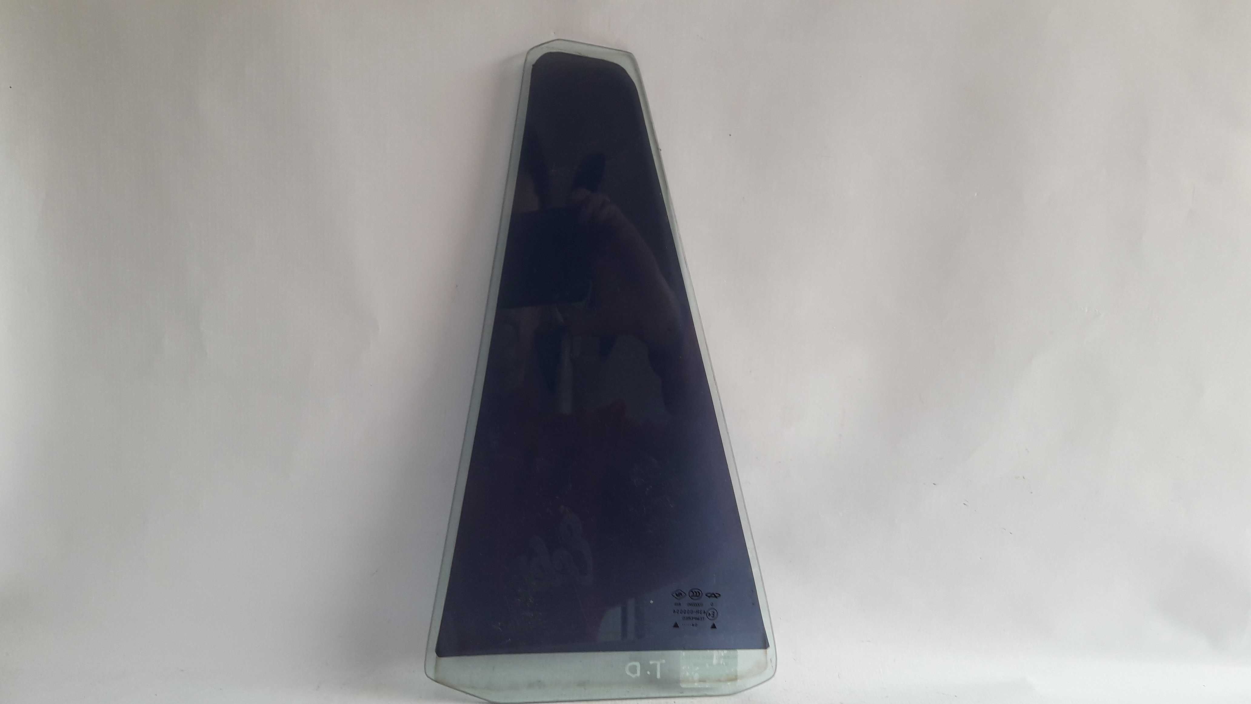 Vidro Vigia Fixo Porta Traseira Direita Chery Tiggo 2009 2