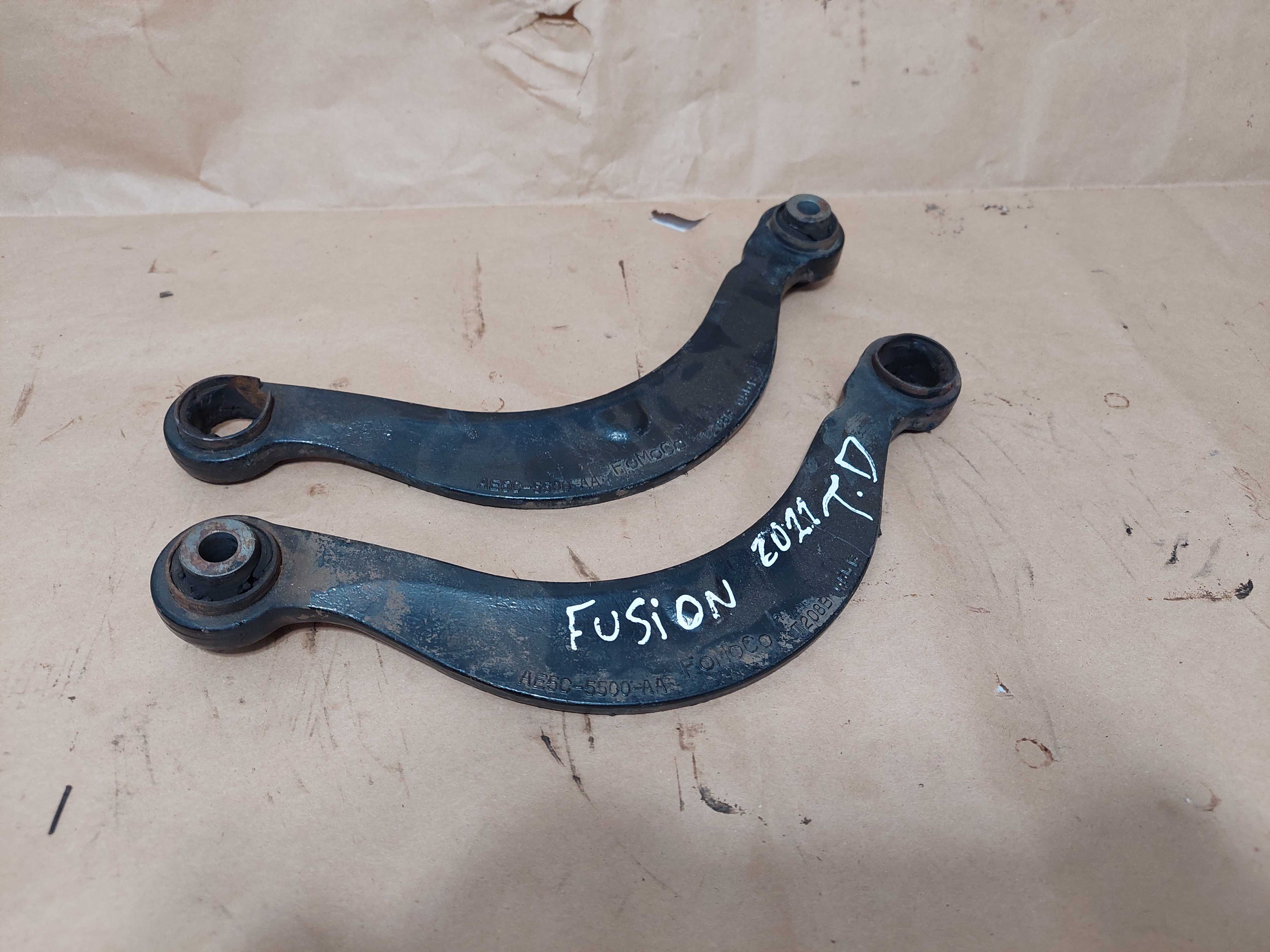 Braco Suspensão traseira ford fusion vaapt 2