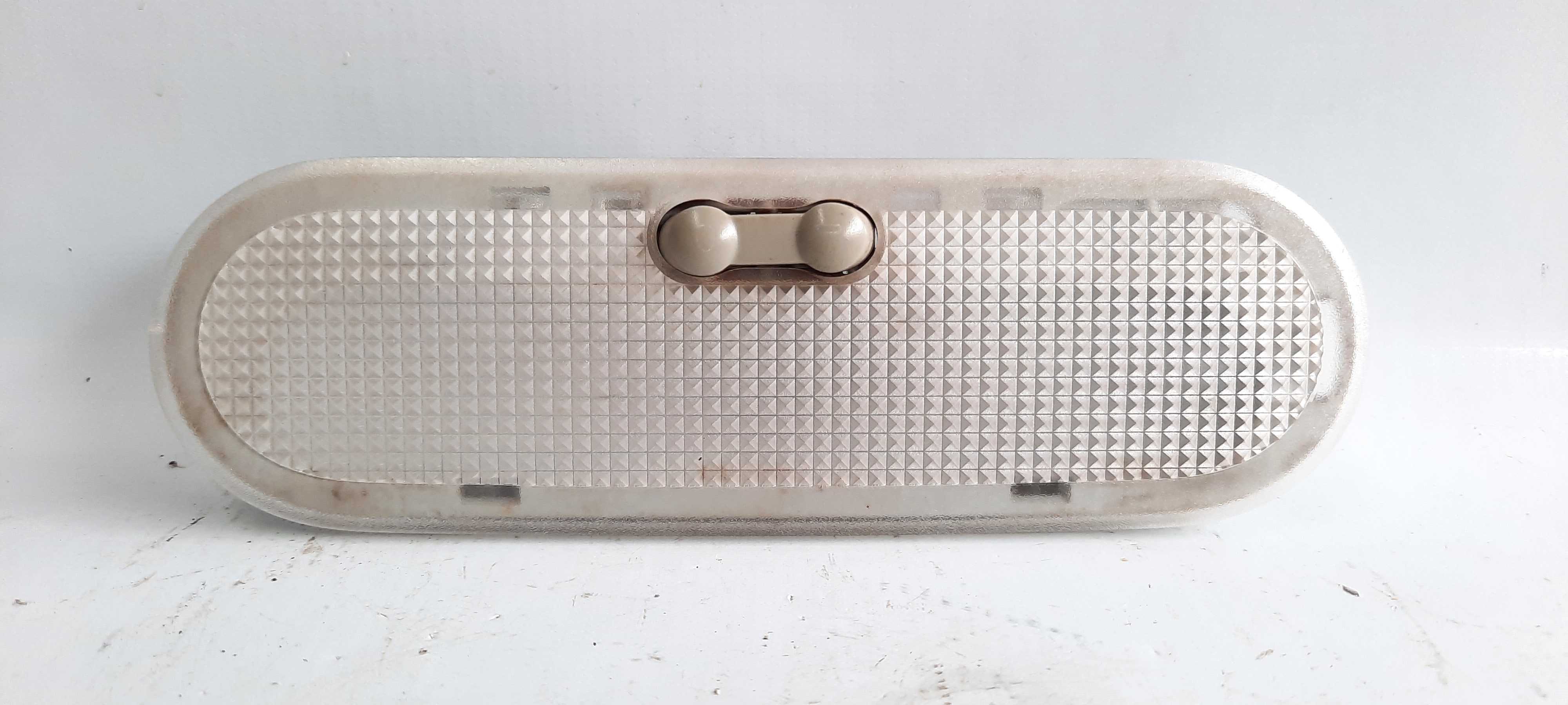 Luz Lanterna Cortesia Teto Sandero 07/12 8200074362 Original 1