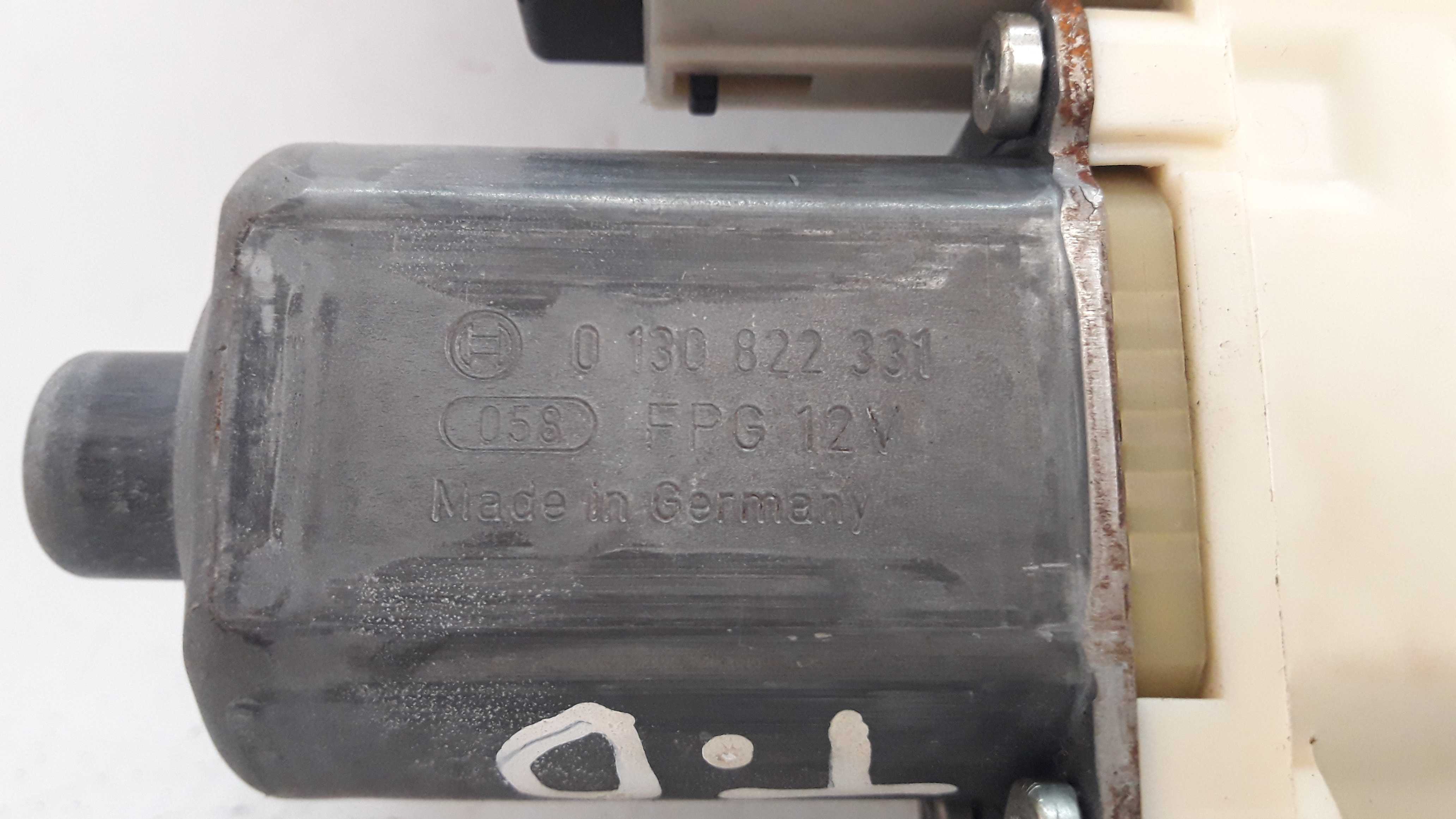 Motor Vidro Eletrico Tras Direito Fluence 12 A 15 82730654 5