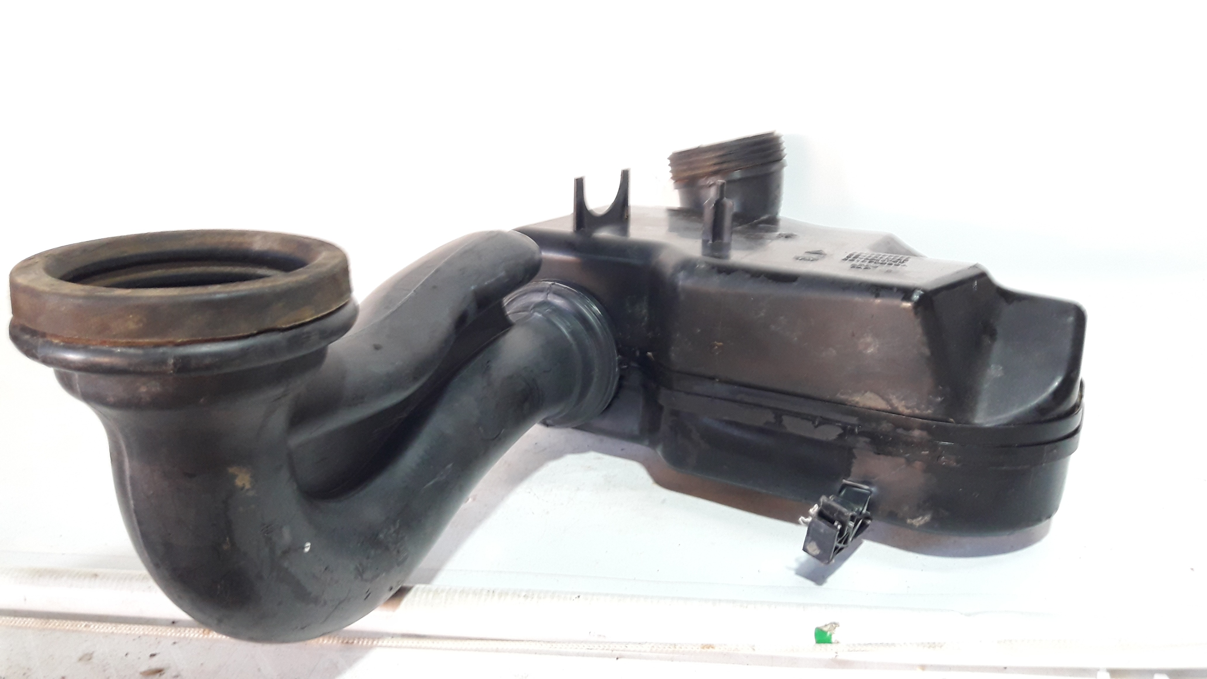 Caixa Ressonadora Ar Xsara Picasso 1.6 16v 02/7  Avaria 10