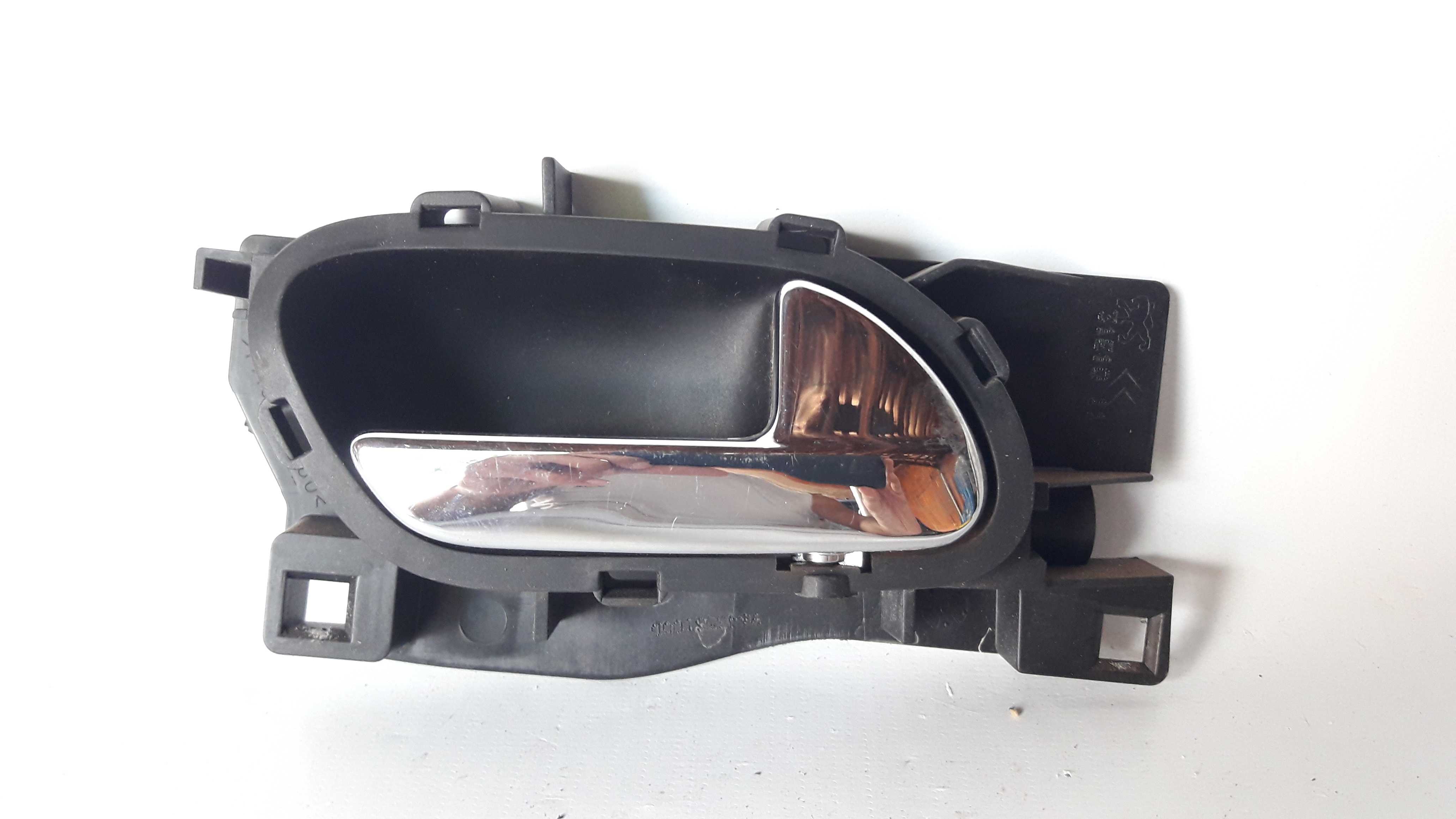 Maçaneta Interna Dianteira Direita C4 Pallas 08/12 Original – Cromado – Dianteira 1