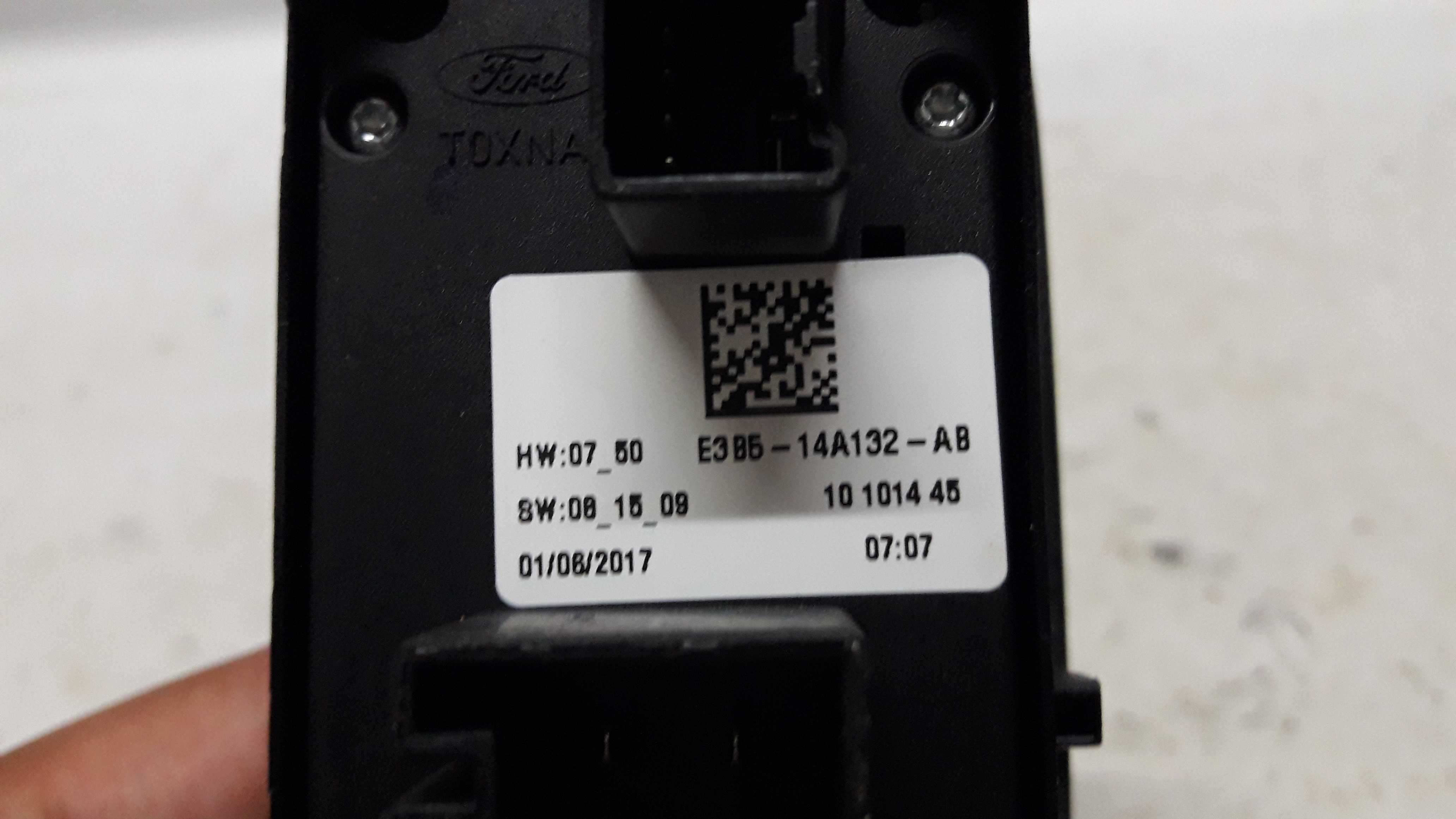 Botão Vidro Elétrico Dianteiro Esquerdo Ka 14 A 21 6