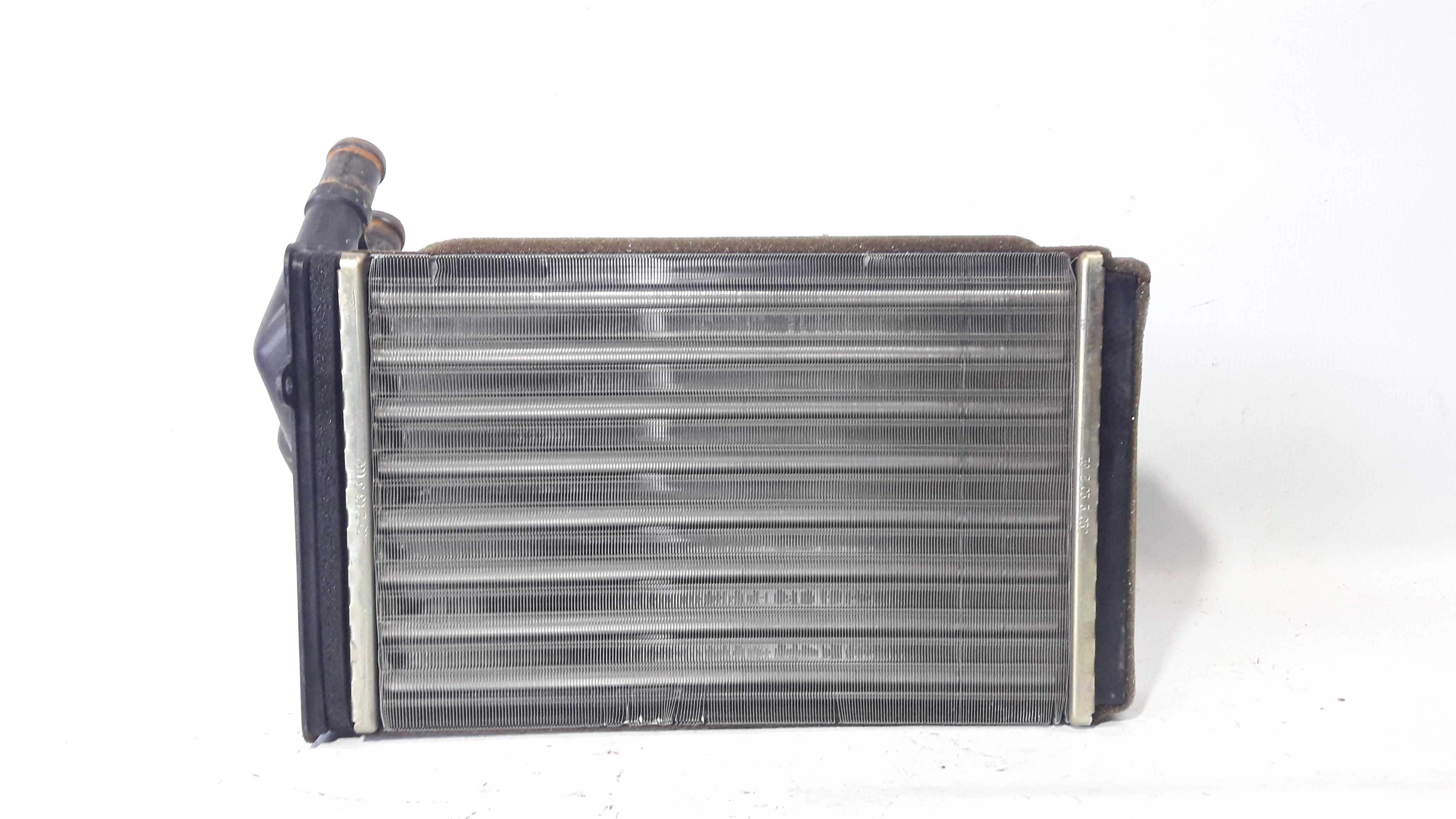 Condensador Ar Condicionado Santana 00/6 754867s 24408