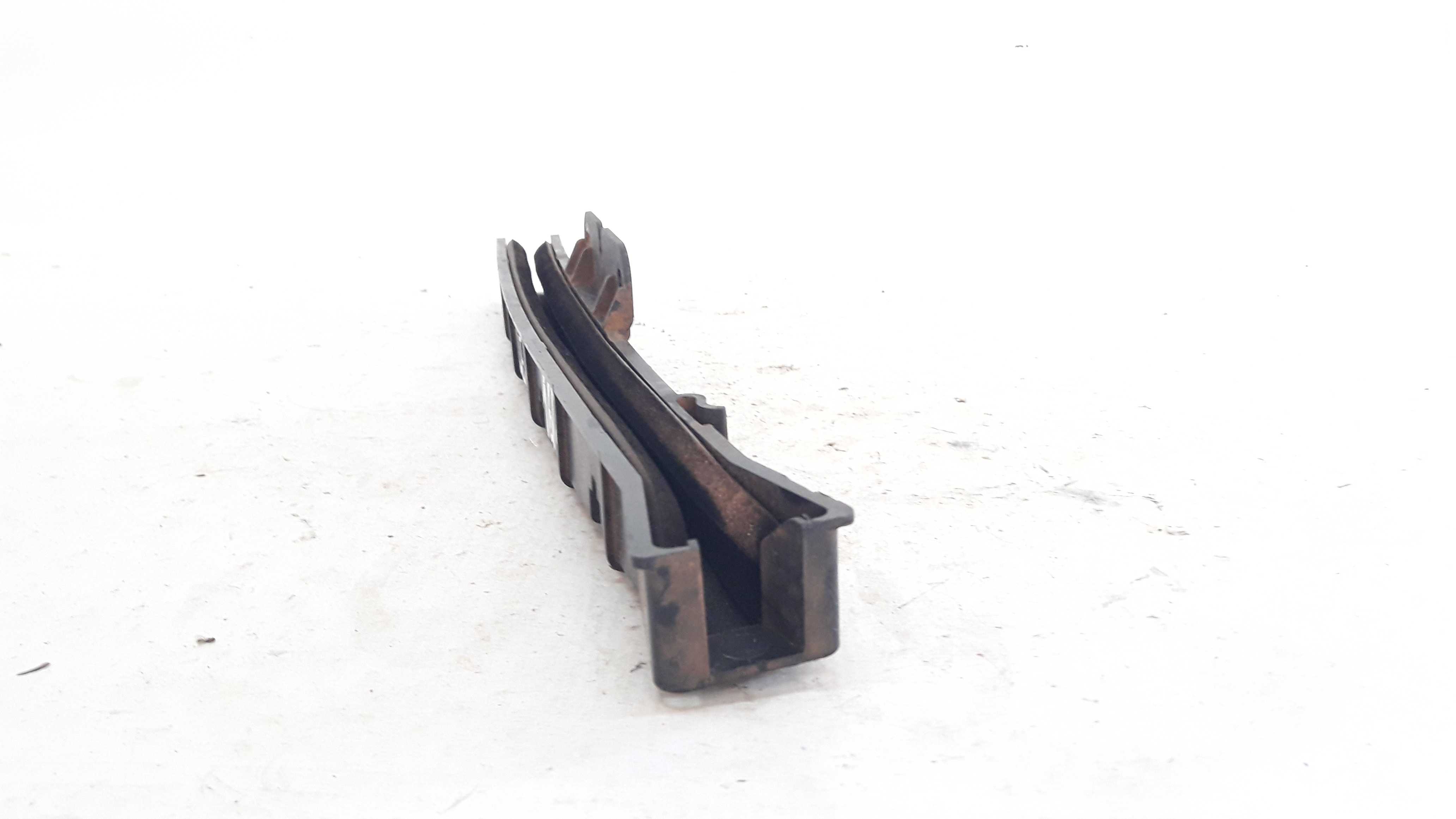 Guia Vidro Traseiro Esquerdo Toro 16 A 21 C49552 Preto 6