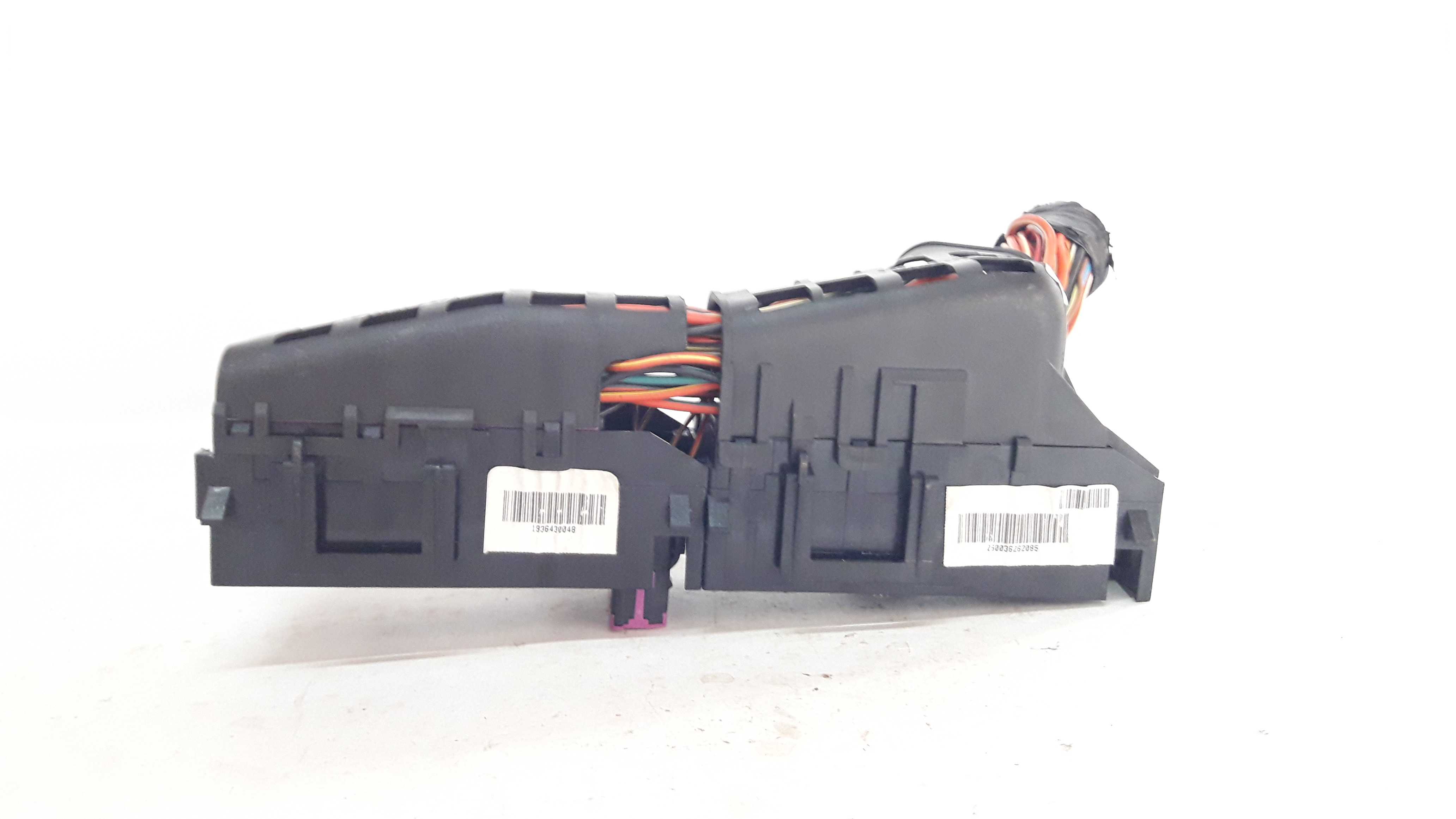 Caixa Fusiveis Fox Spacefox 1.6 8v 4cc 16 A 22 5z0941828aa 5