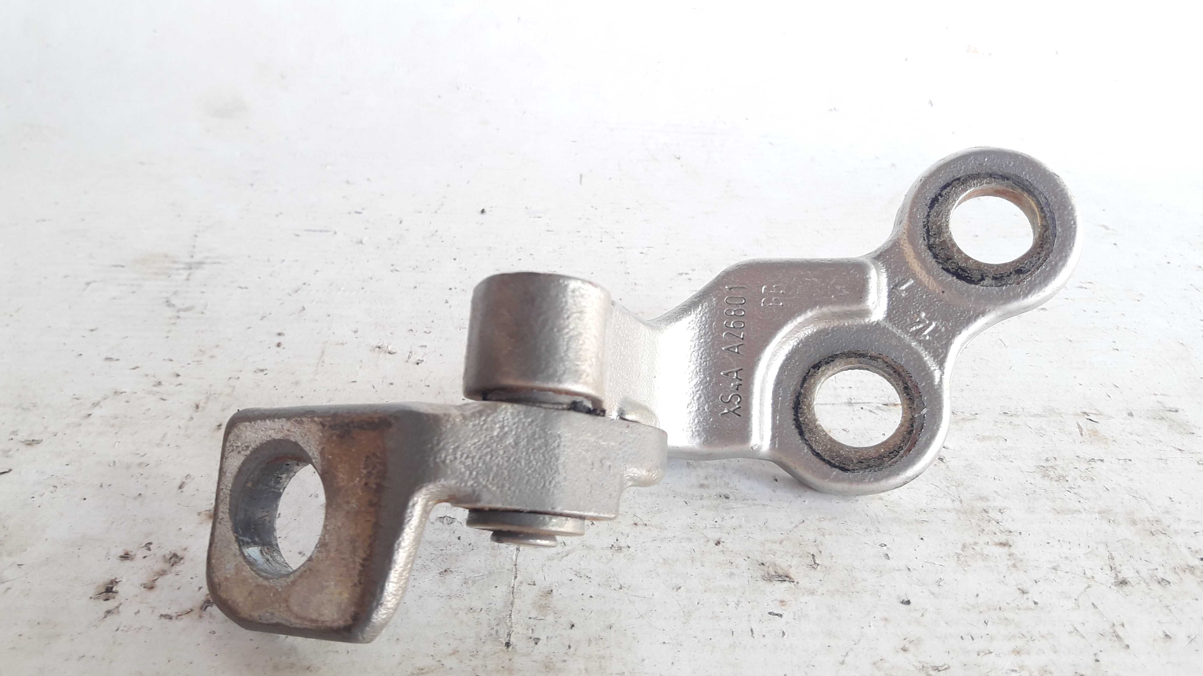 Dobradiça Traseira Esquerda Inferior Focus 02/07 Original 3