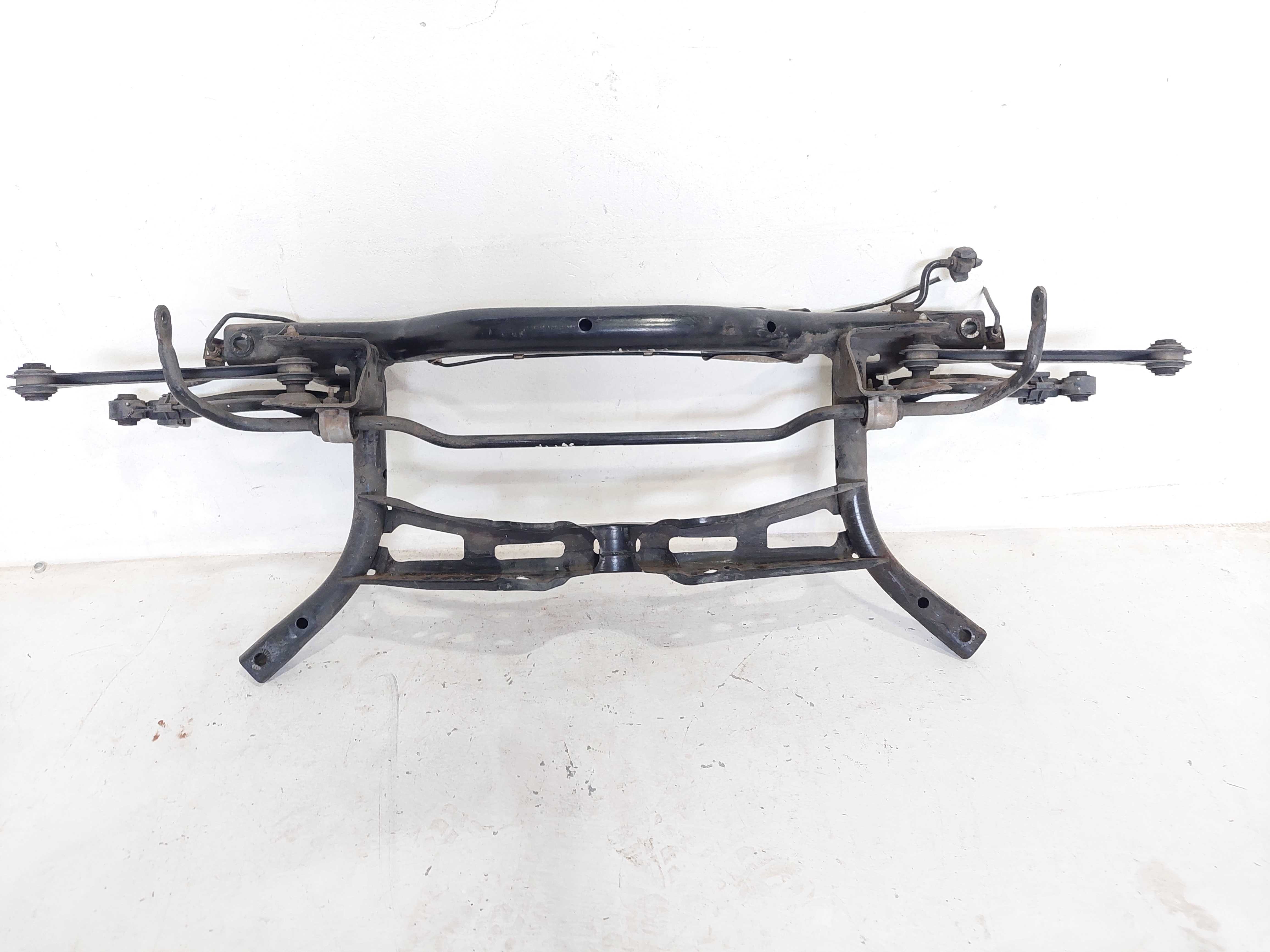 Quadro Da Suspensão Traseira Volkswagen Jetta 2012 4