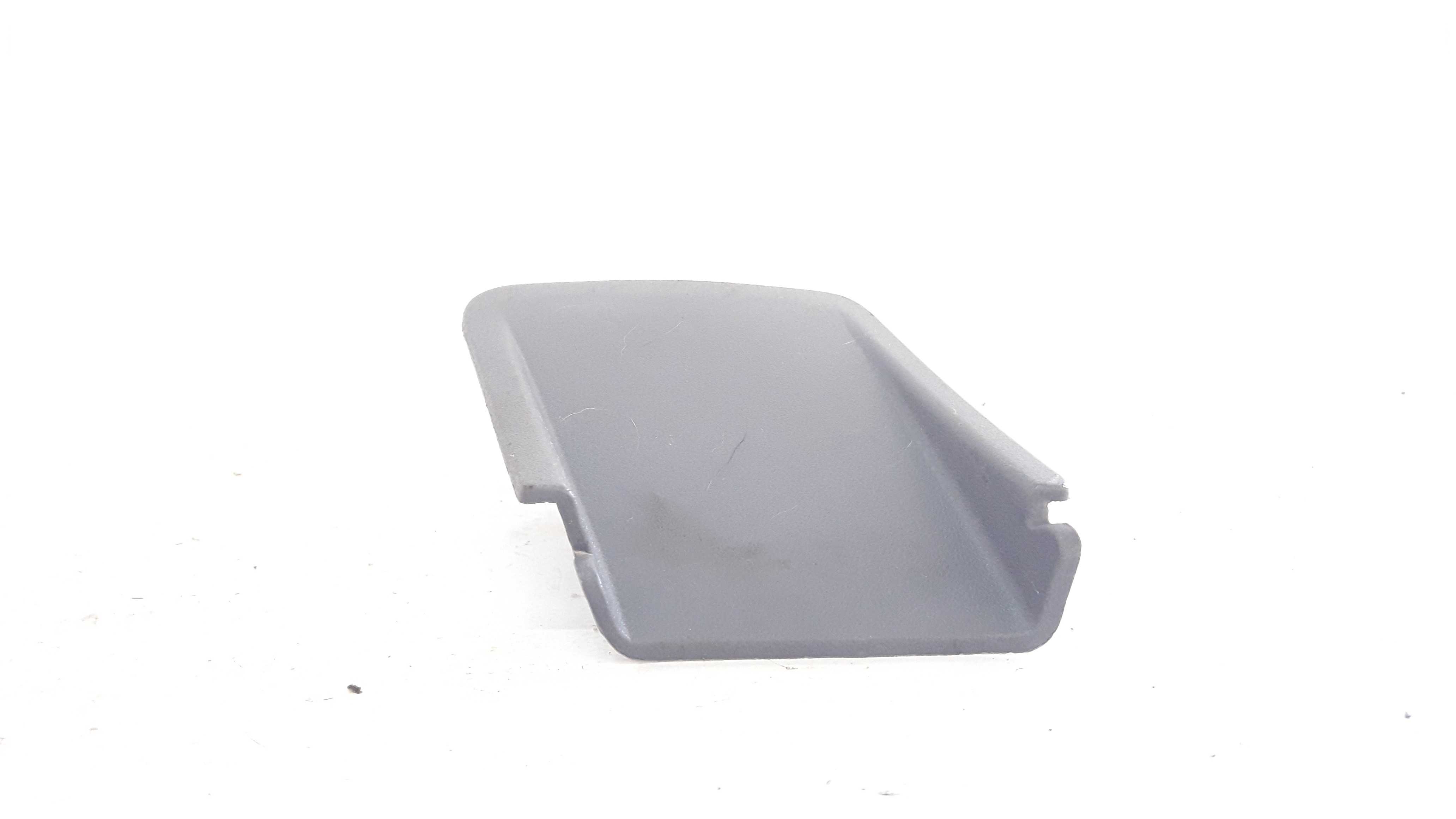 Moldura Coluna Central Dianteiro Esquerdo Clio 99 A 2 6