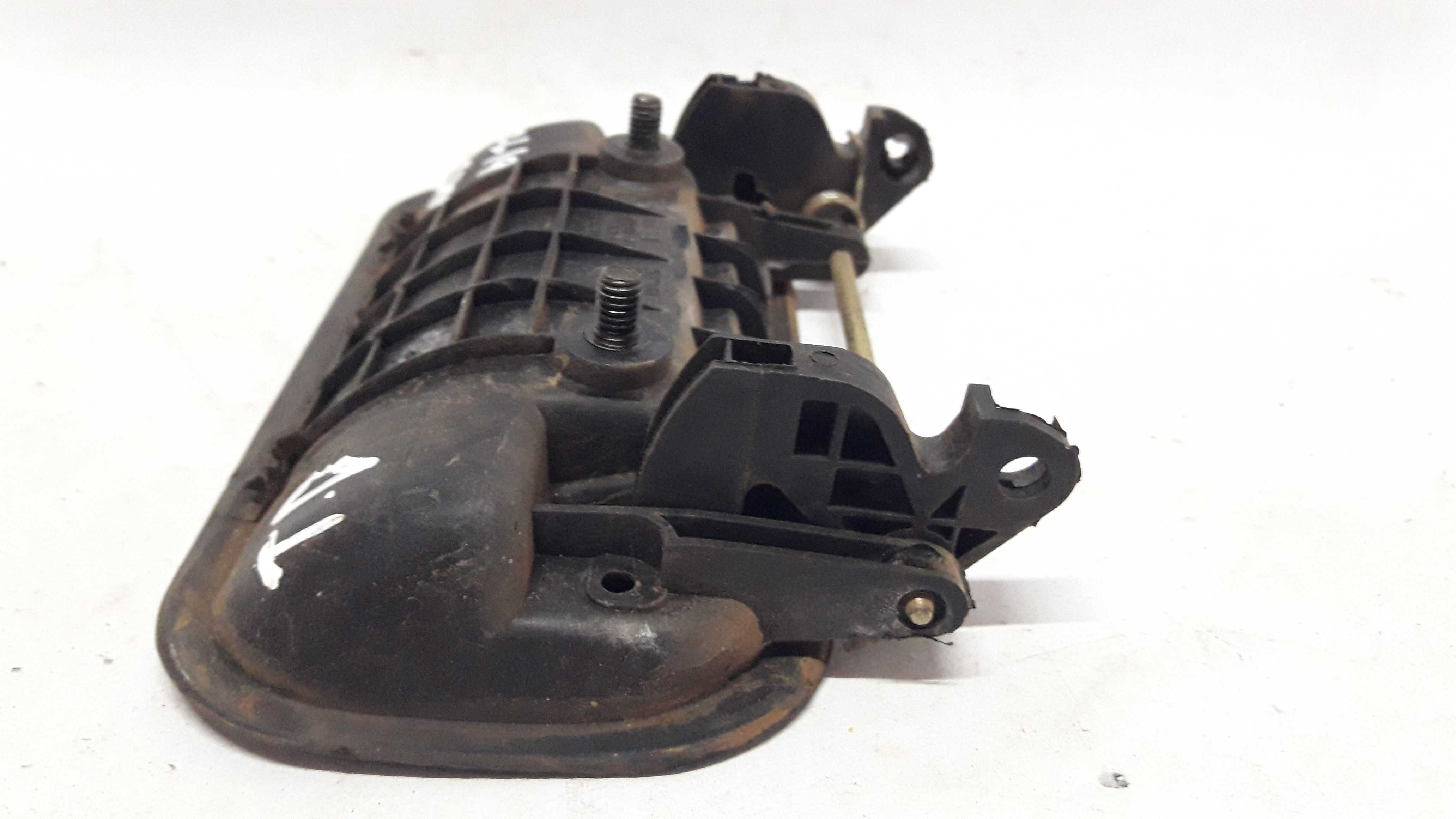 Maçaneta Externa Traseira Direita Corsa Classic 96/10 – Preto – Traseira 5