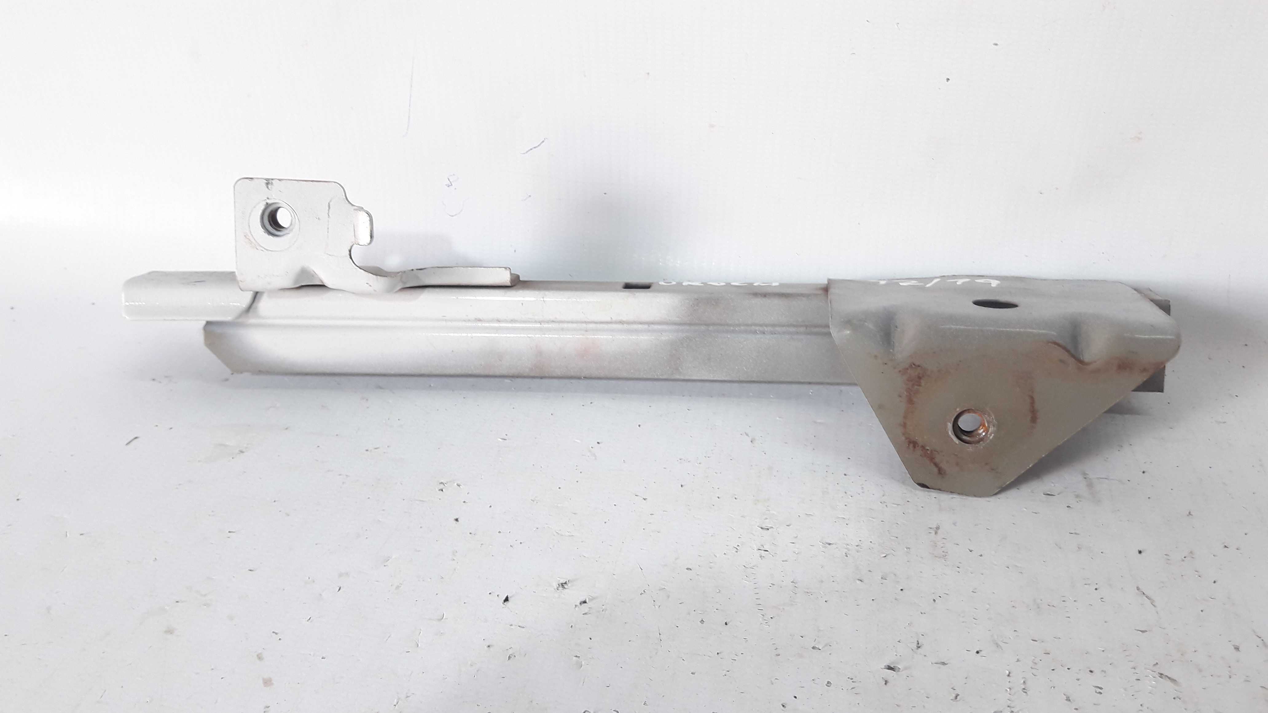 Guia Vidro Traseiro Direito Duster/oroch 12/19 822375106r 3