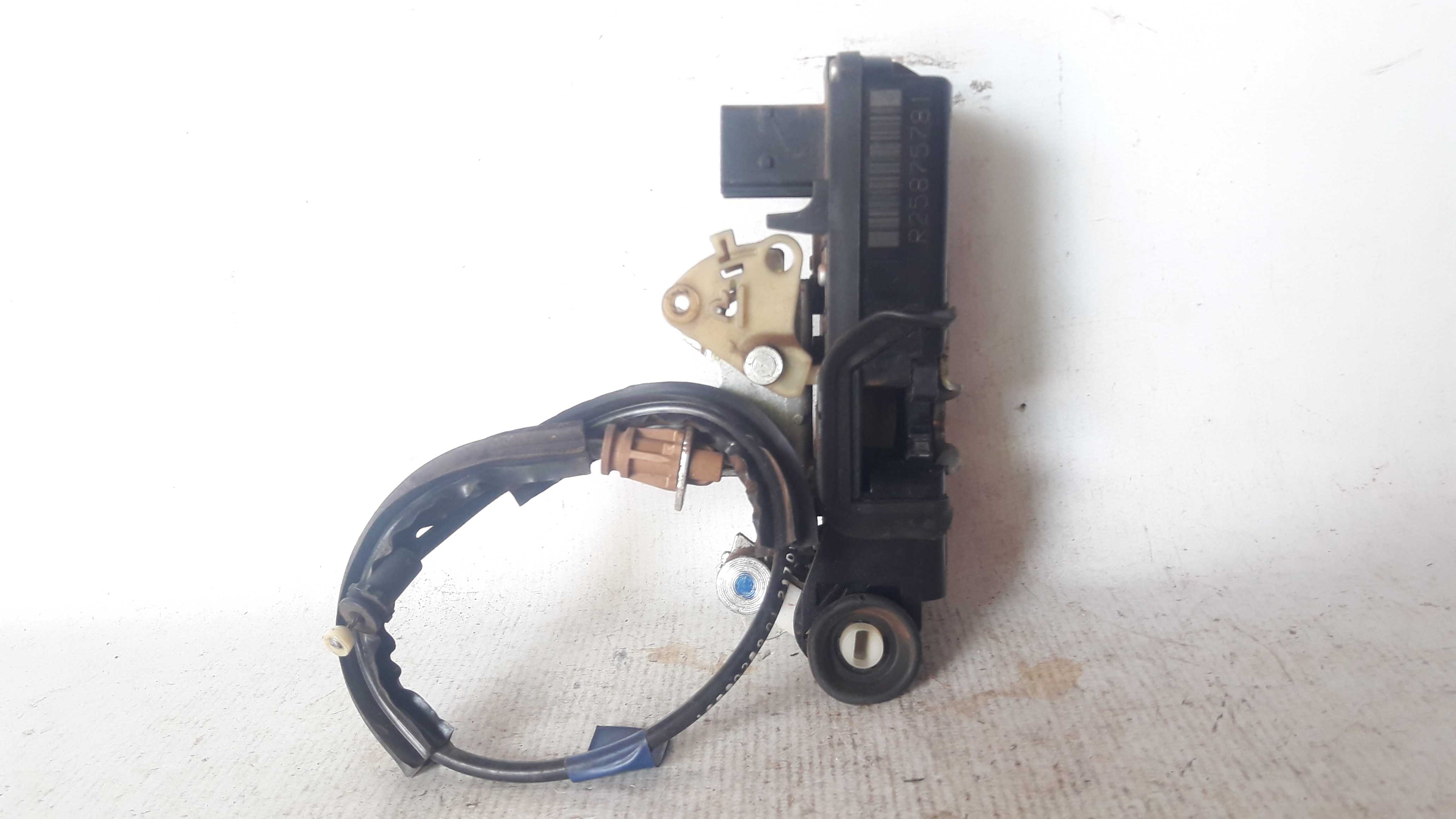 Fechadura Porta Dianteira Direita Captiva 09/13 Original 2