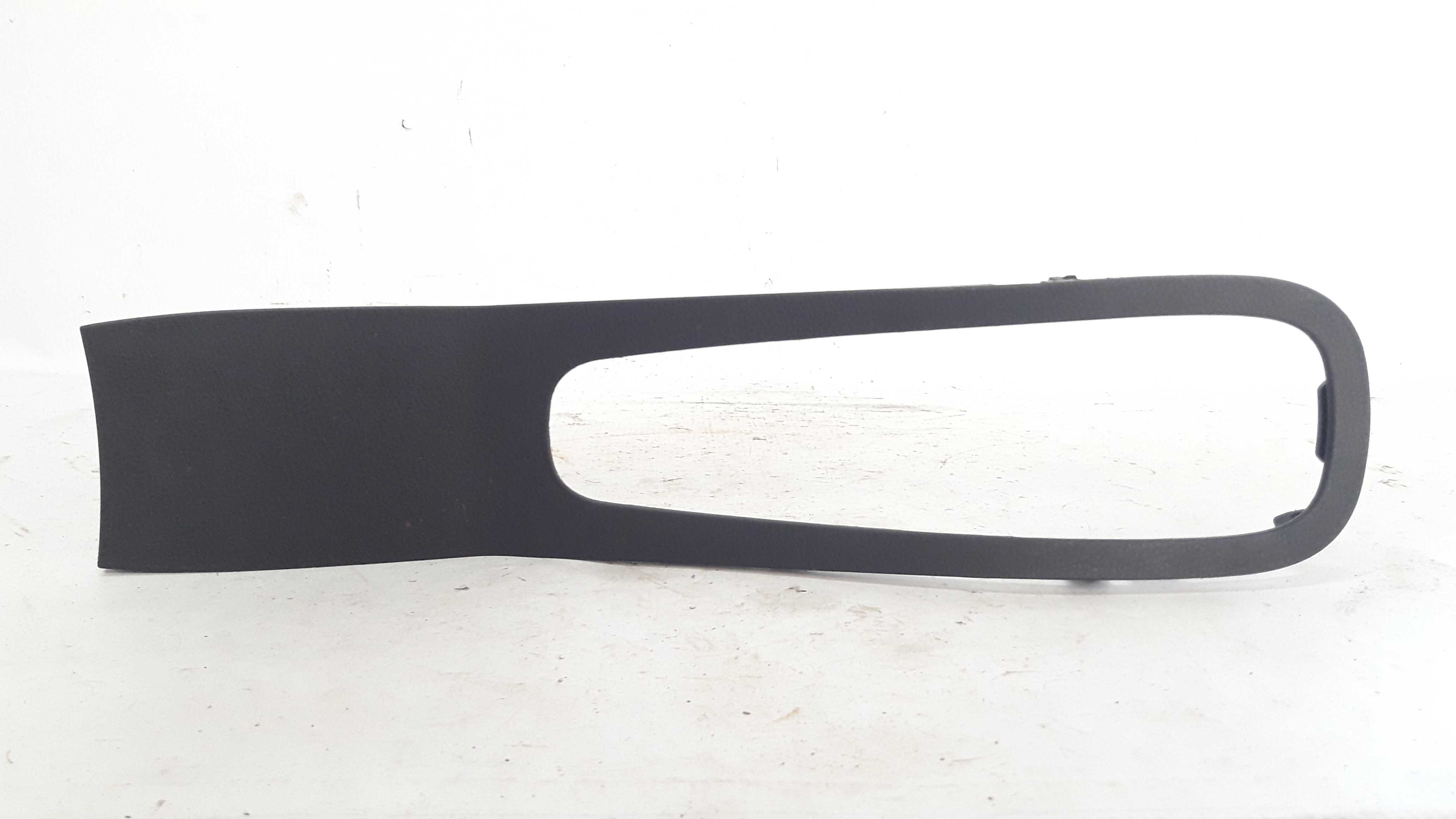 Moldura Alavanca Freio Mão Kwid 17 A 19 363157867r 28170 6