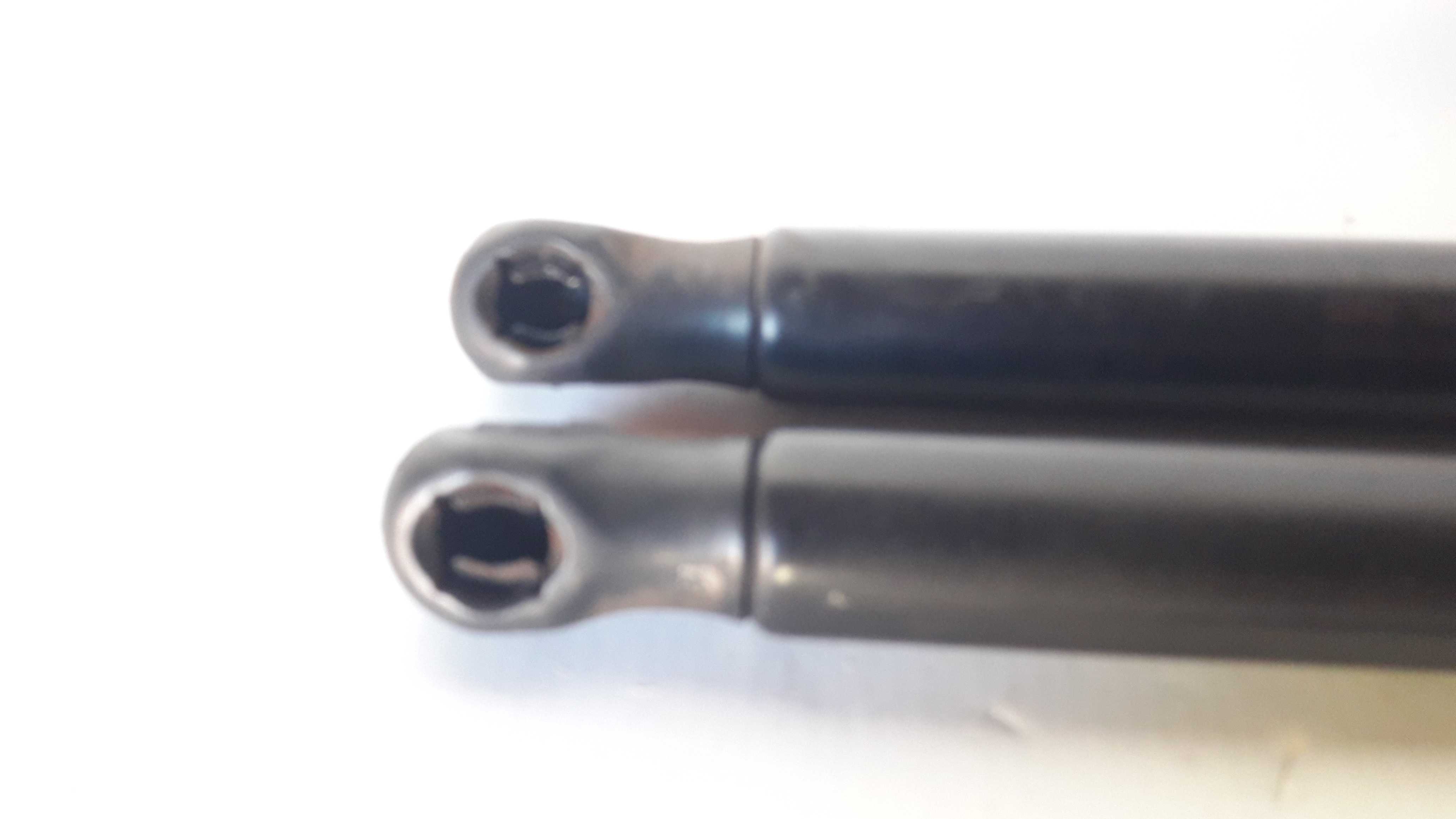 Par Amortecedor Tampa Traseira Malas Ford Fusion 10 11 12 4