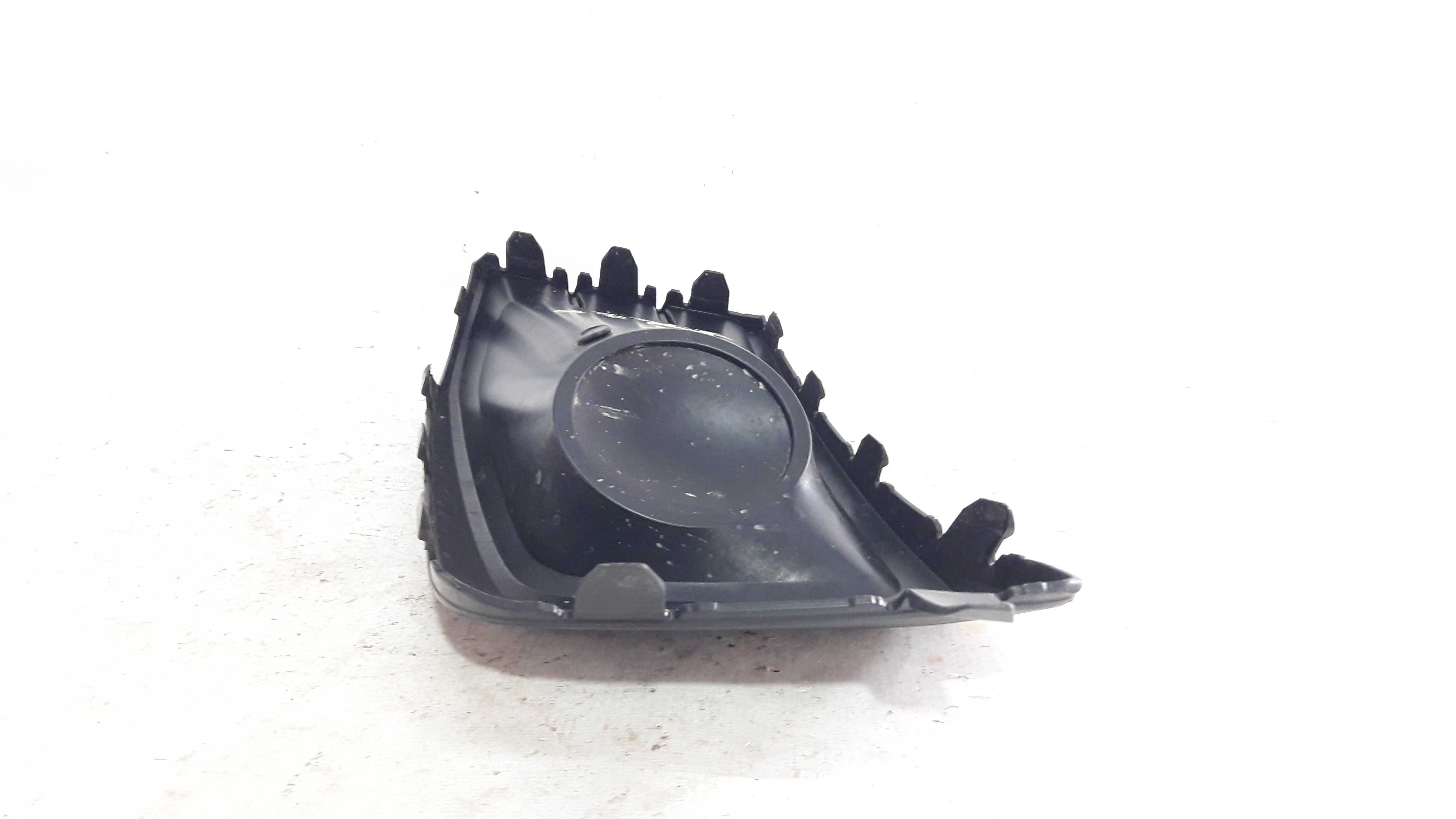 Moldura Farol Milha Direito S Furo Saveiro G6 13/16 5u085366 Preto Direito 4
