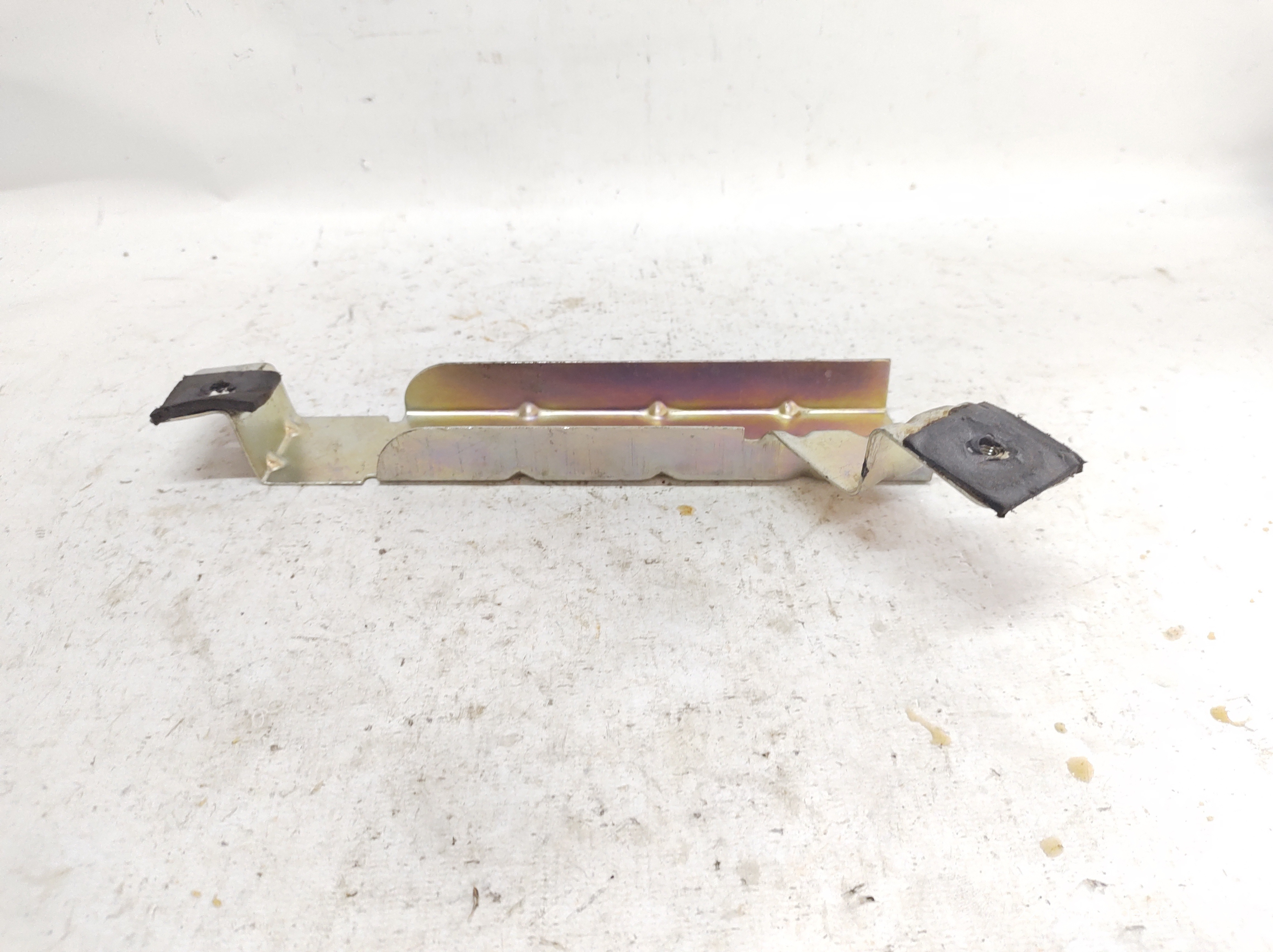 Guia Porta Dianteira Direita Doblo 4 A 10 51782573  Dianteira Direita Dourado 4