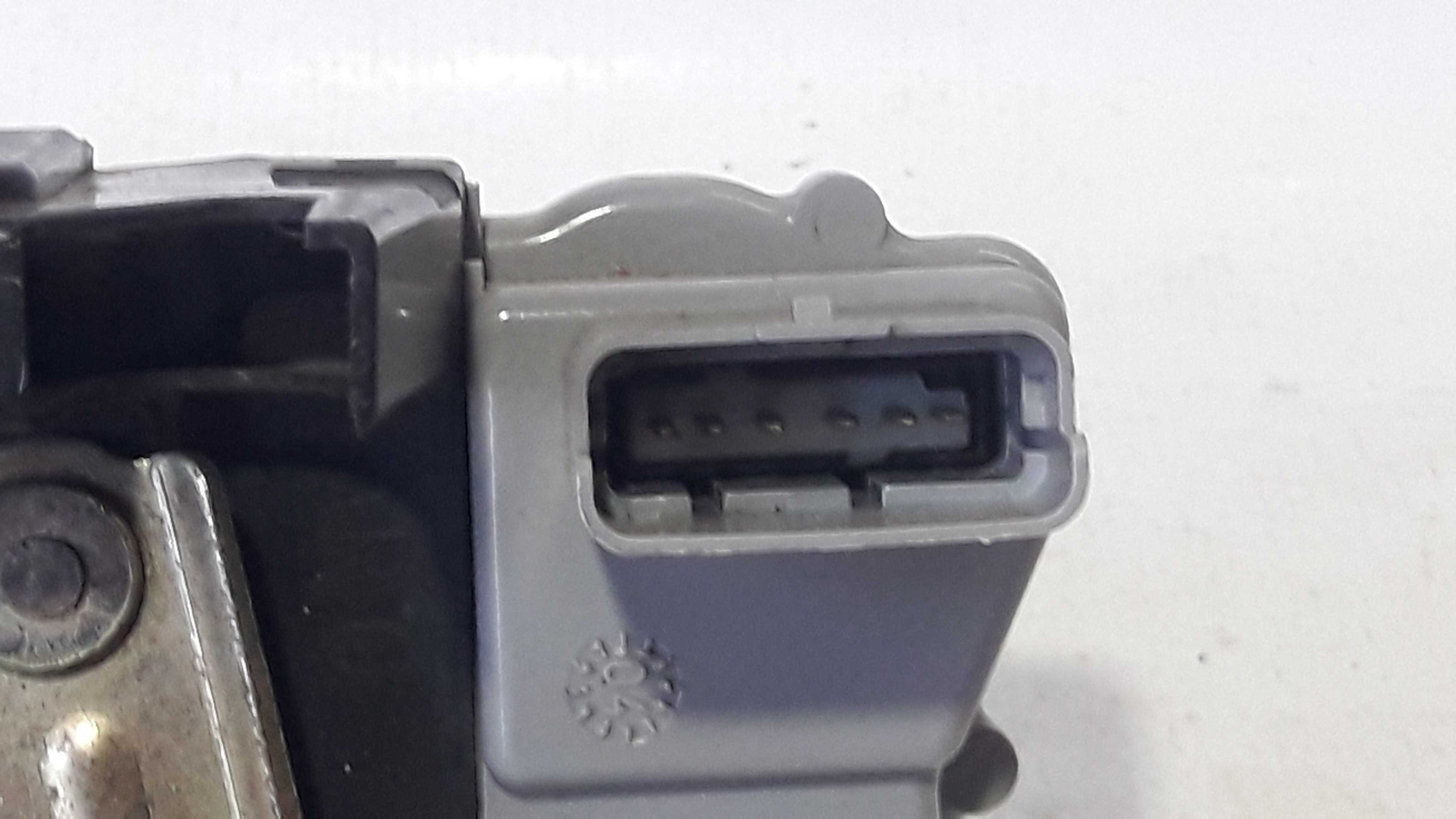 Fechadura Elet Traseira Esquerda Peugeot 206 25710 6