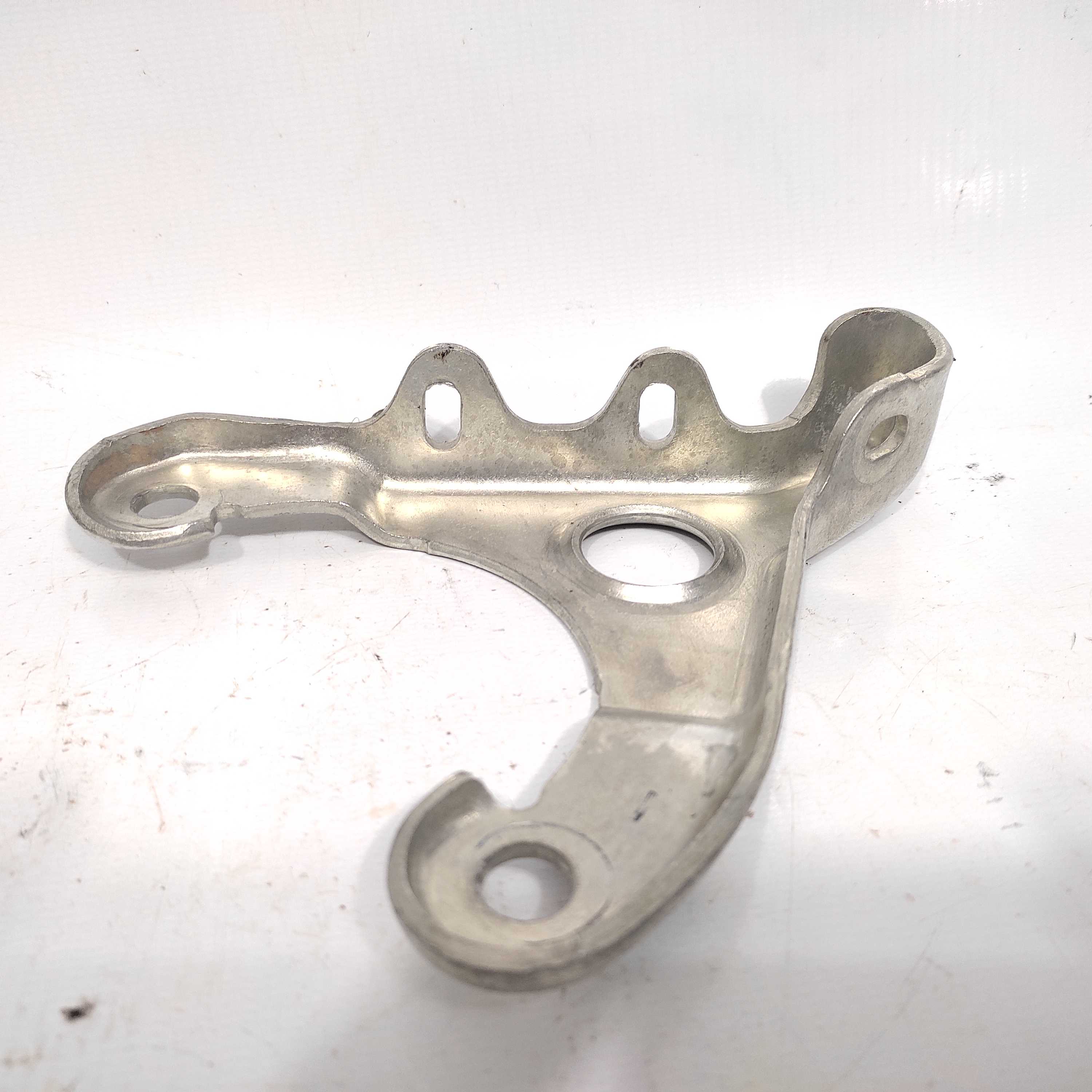 Suporte Coletor Interno Chevrolet Ônix/prisma Original