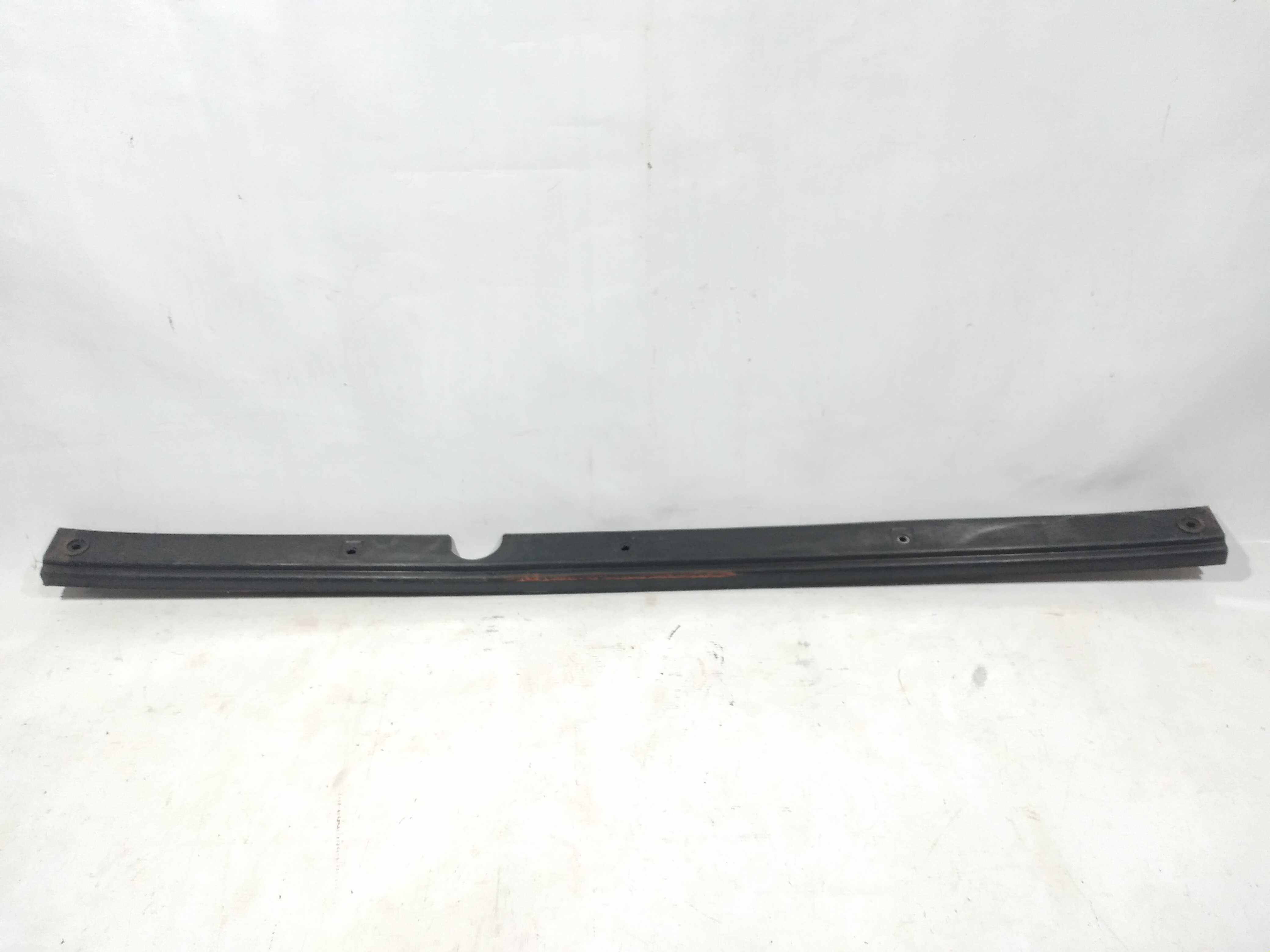 Guia Do Para-choque Traseiro Gol G3 G4 2000/2008 Original 1