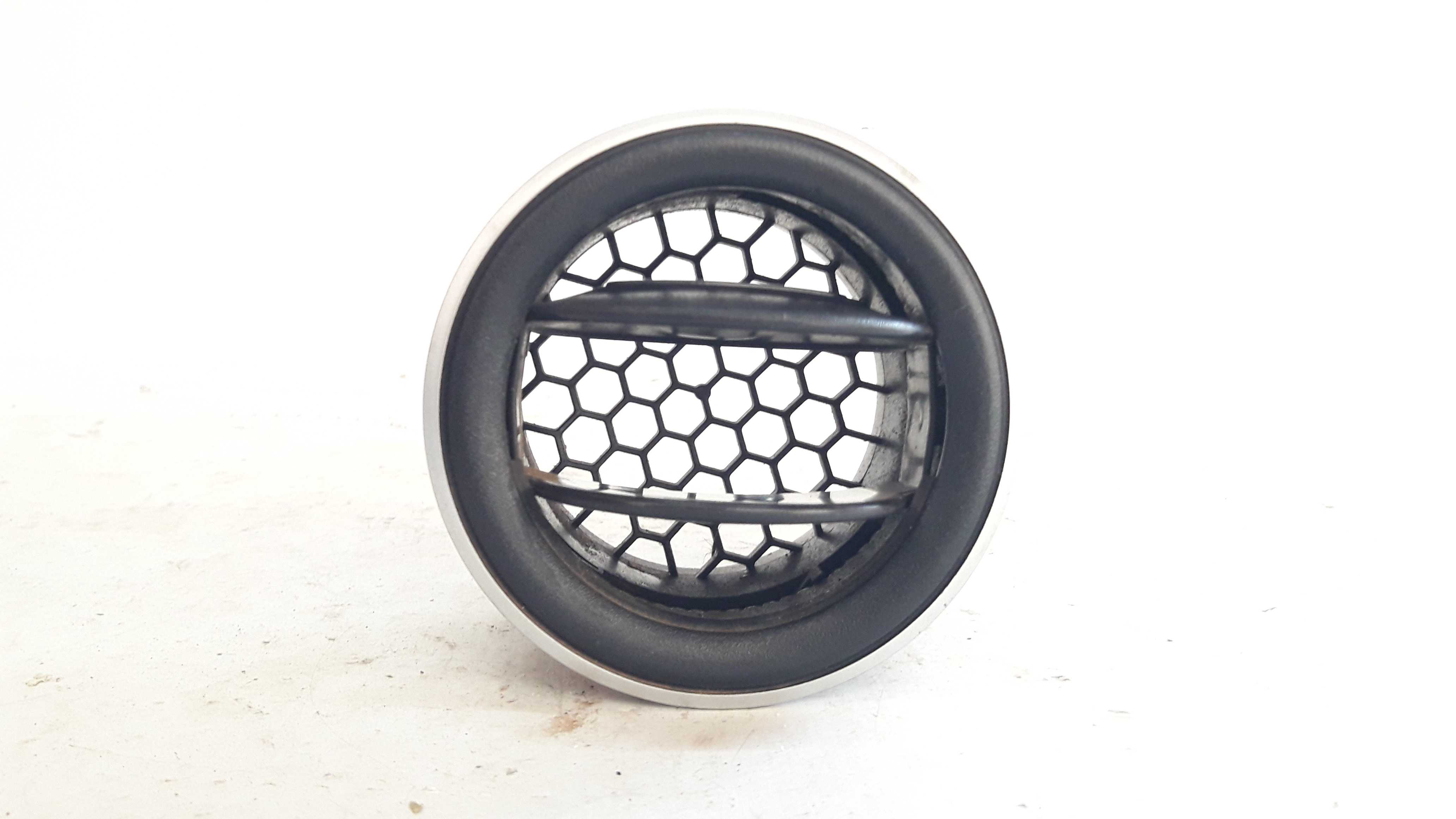 Difusor Ar Aro Prata Kwid 17 A 19 687607209r