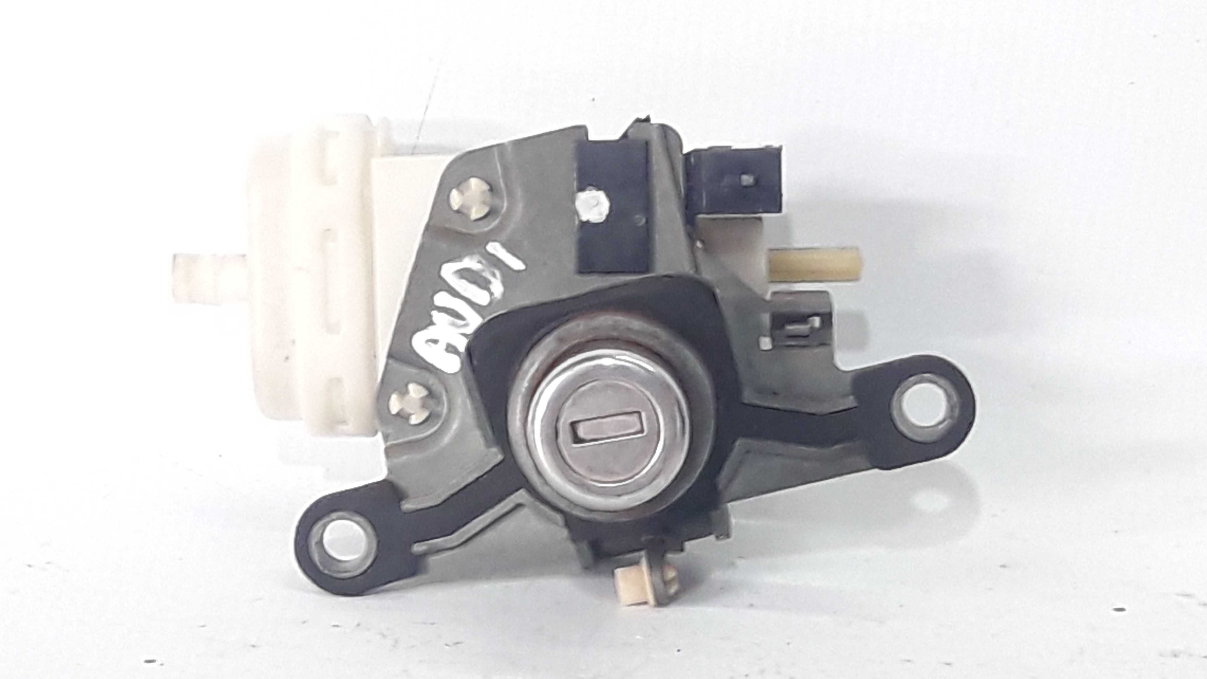 Fechadura Tampa Traseira Malas Audi A4 97 C Avaria 19966 1