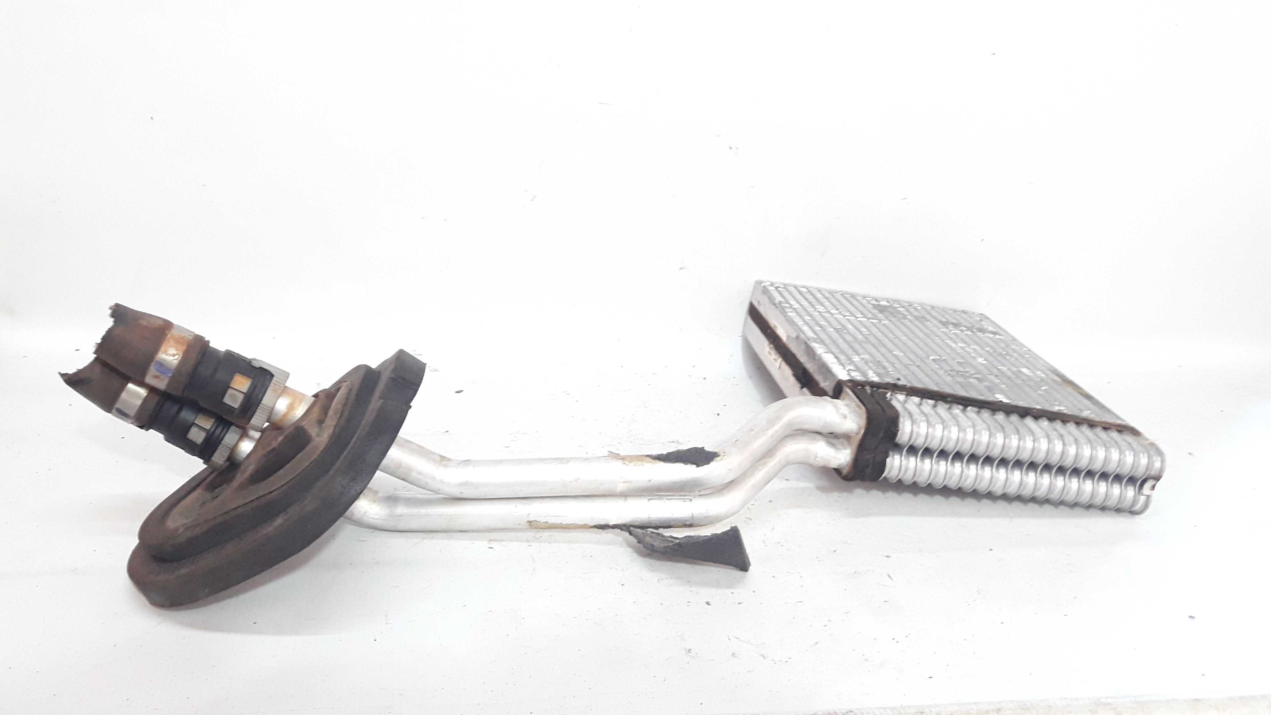 Radiador  Ar Quente Focus 9 A 13 Vp3m5h 2