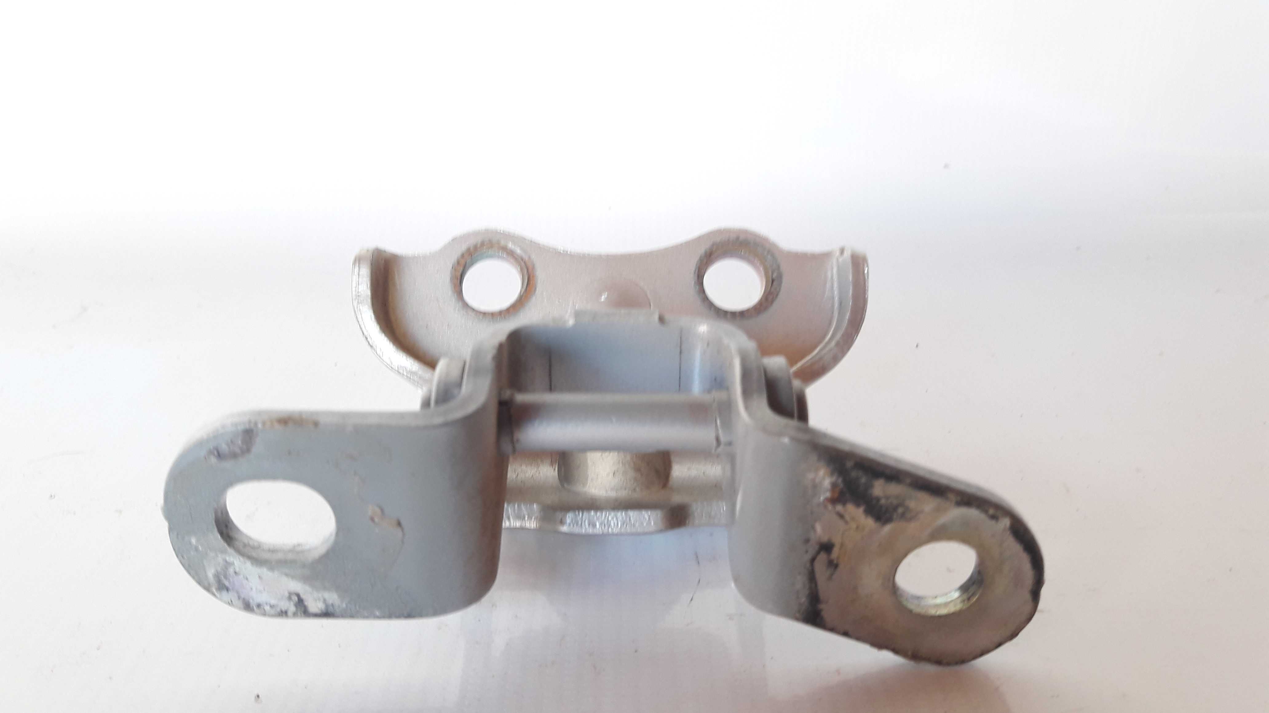 Dobradiça Porta Traseira Esquerda Superior Hb20 12/19 Origin 2