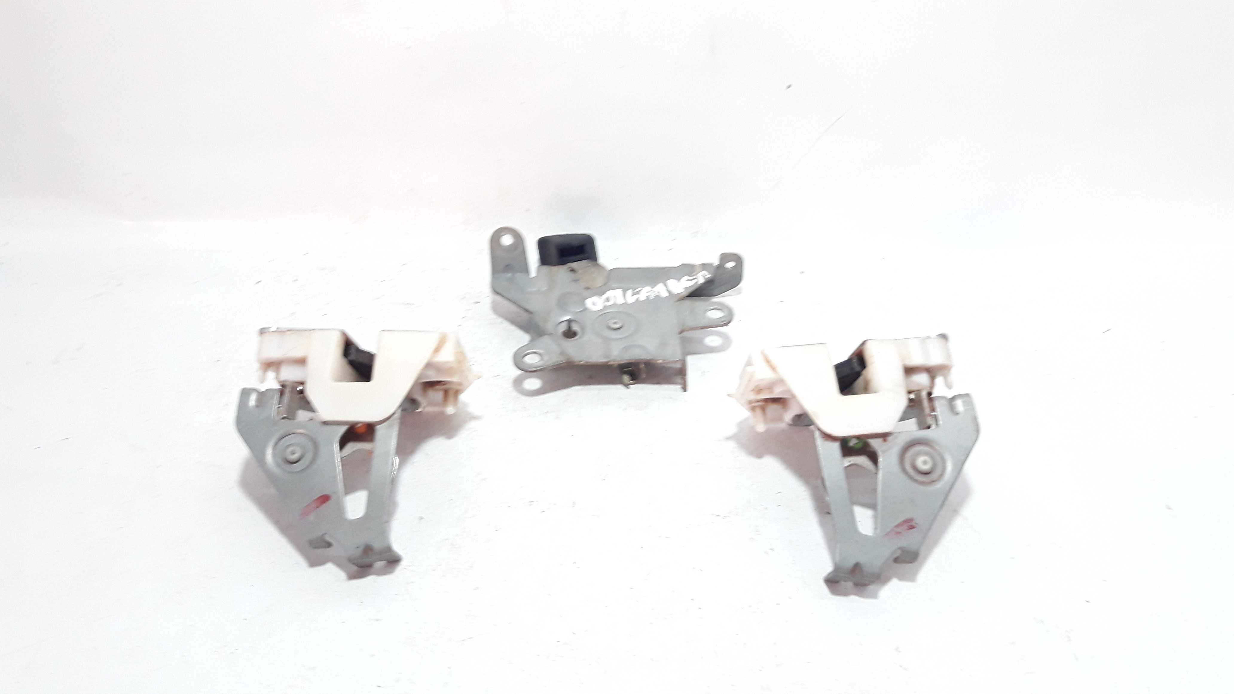 Kit Trava Tampa Traseira Malas Outlander 2007/2009 Original 4