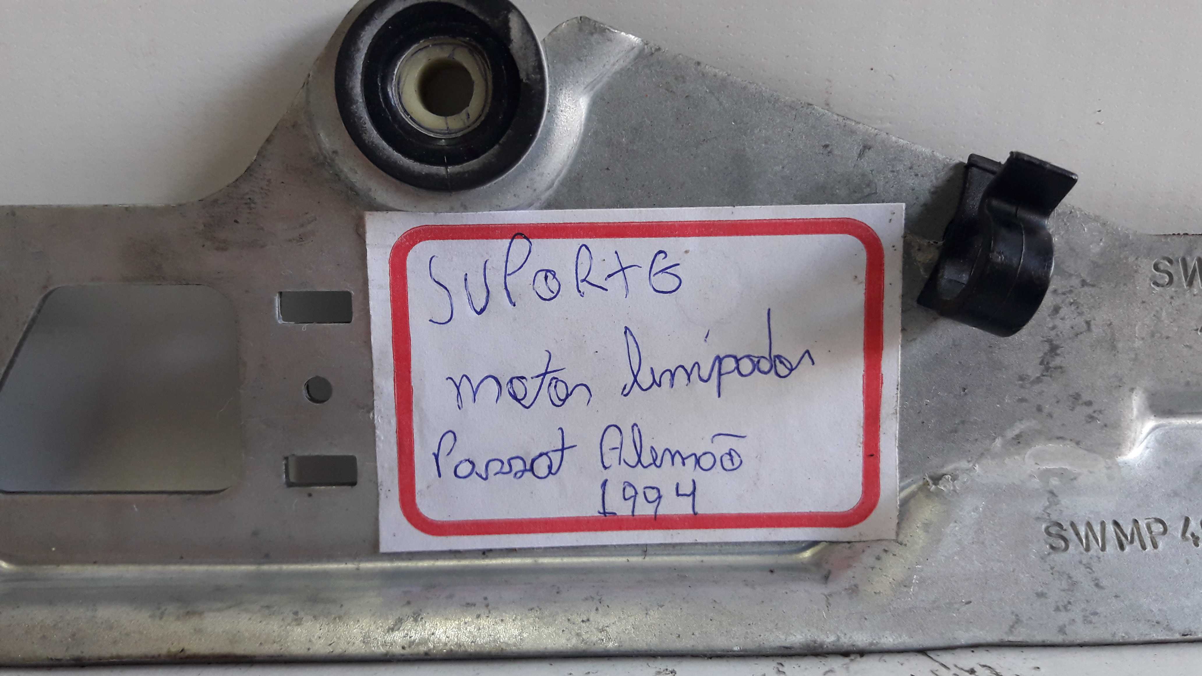 Suporte Motor Limpador Passat Alemão 94 3a9955717 Original 3