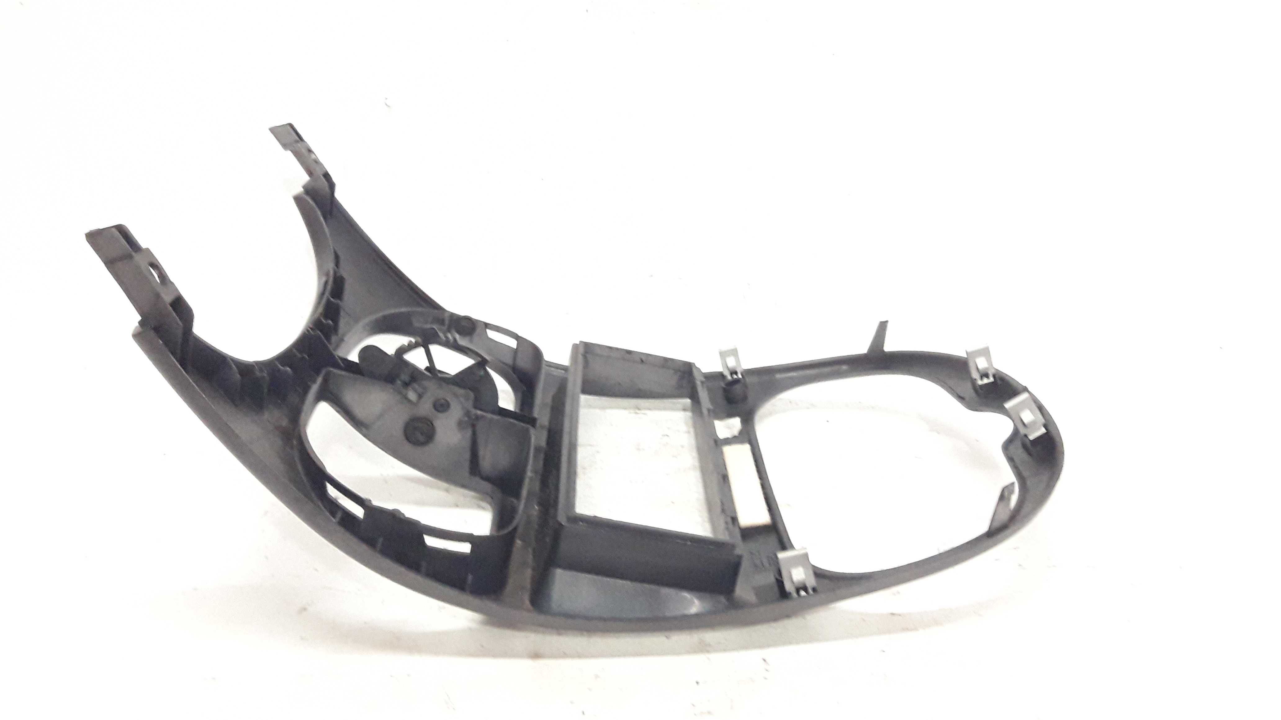 Moldura Interna Painel Central Peugeot 206 99 A 6 29700 8