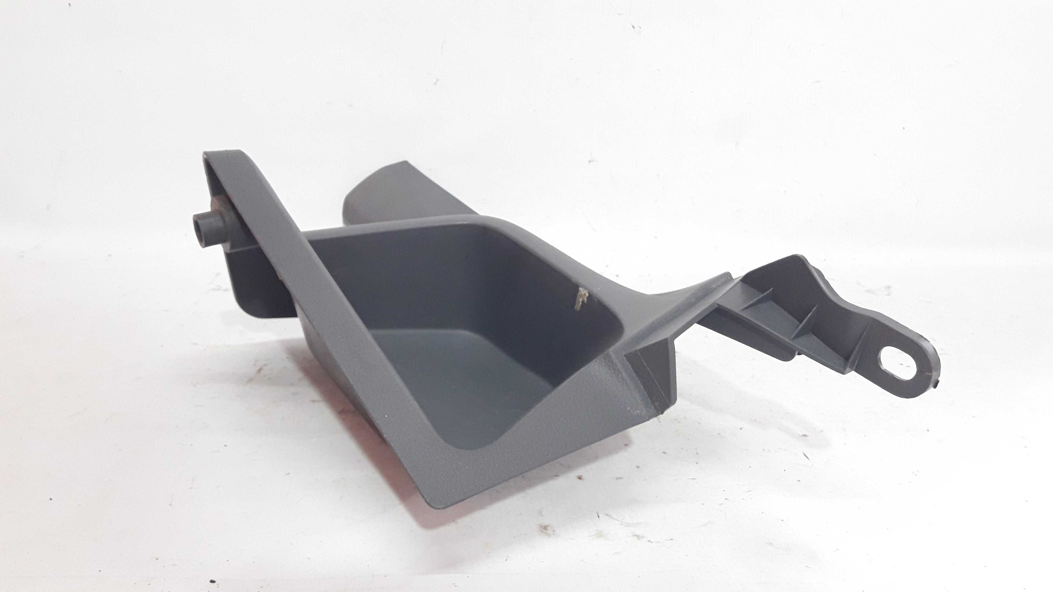 Moldura Interna Porta Malas Focus Hatch 9 A 13 4m51-a13244ae 5