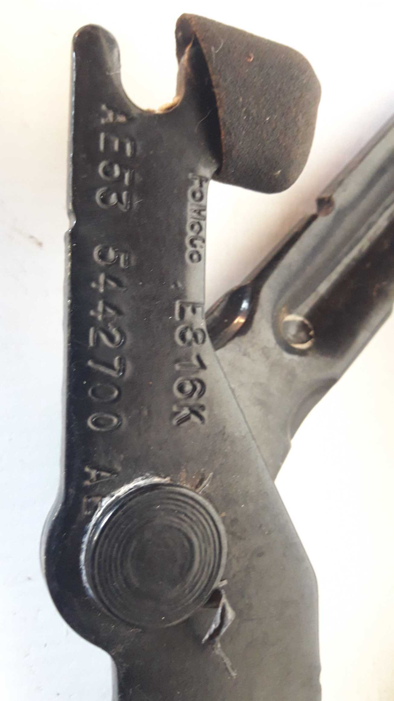 Dobradiça Tampa Traseira Malas Ford Fusion 10 11 12 14230 4
