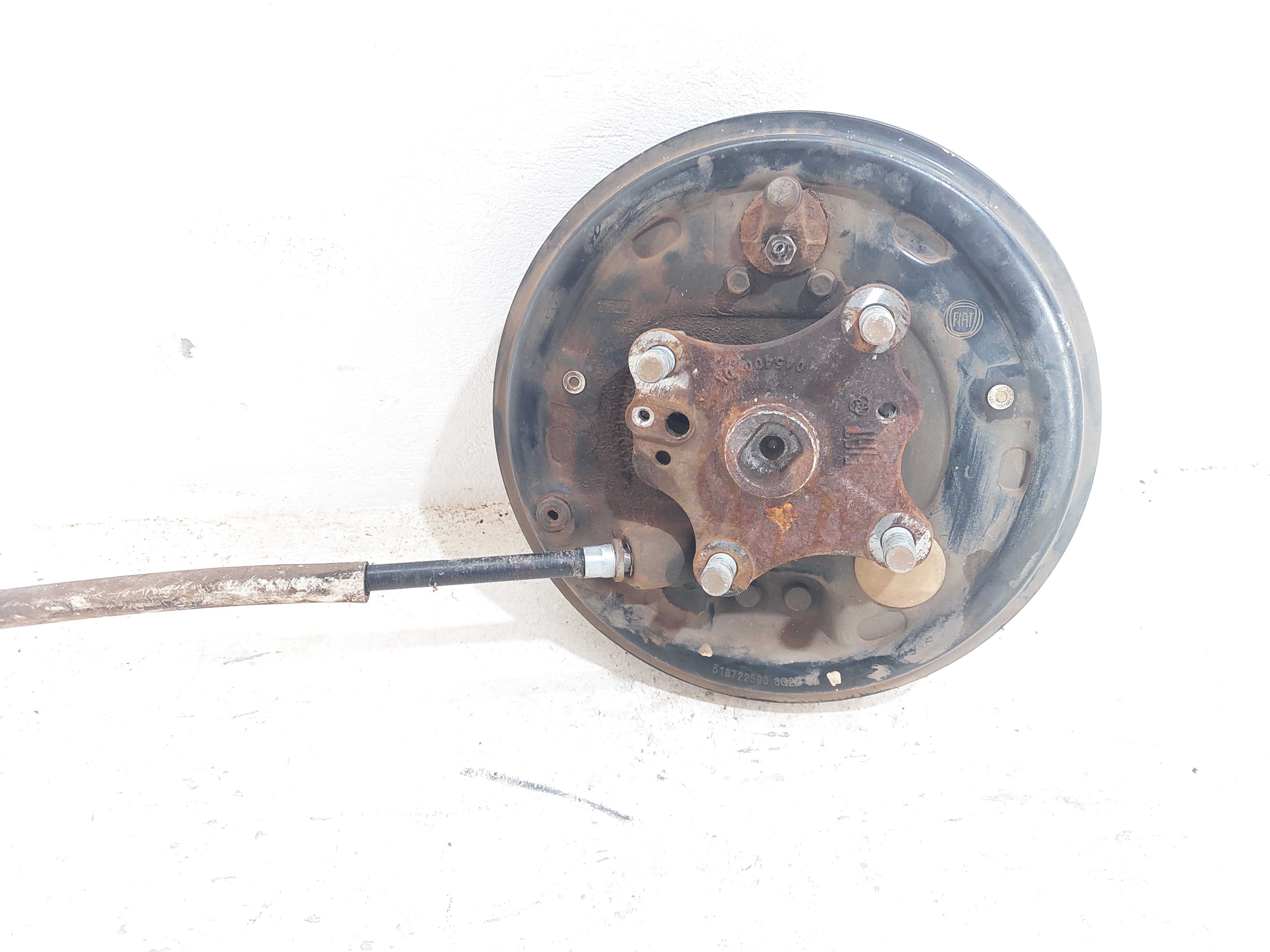 Cubo Roda Traseira Direita Fiat Argo 1.8 2017 Á 2020 C Abs 3