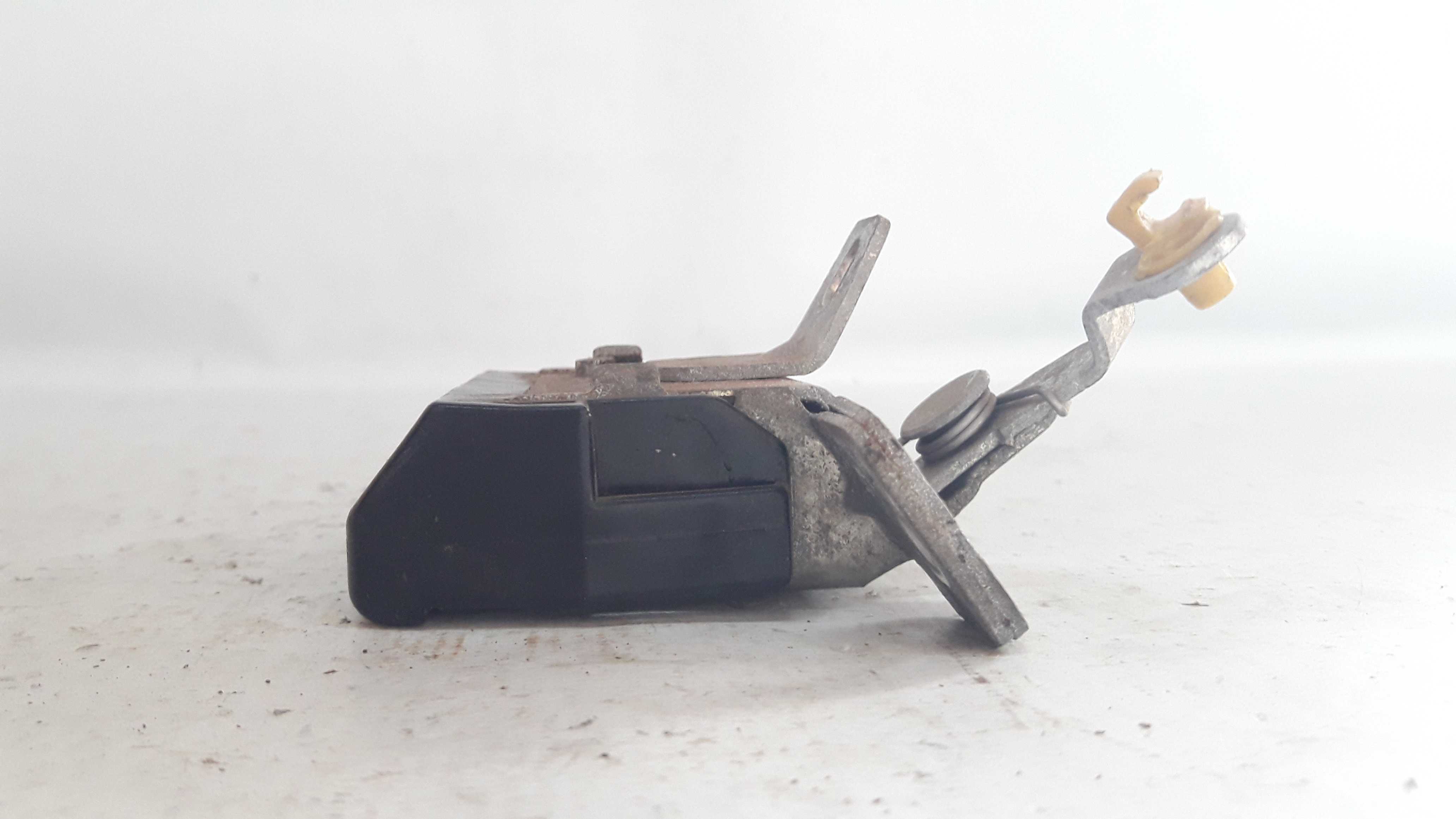 Fechadura Tampa Traseira Agile 09 A 14 3