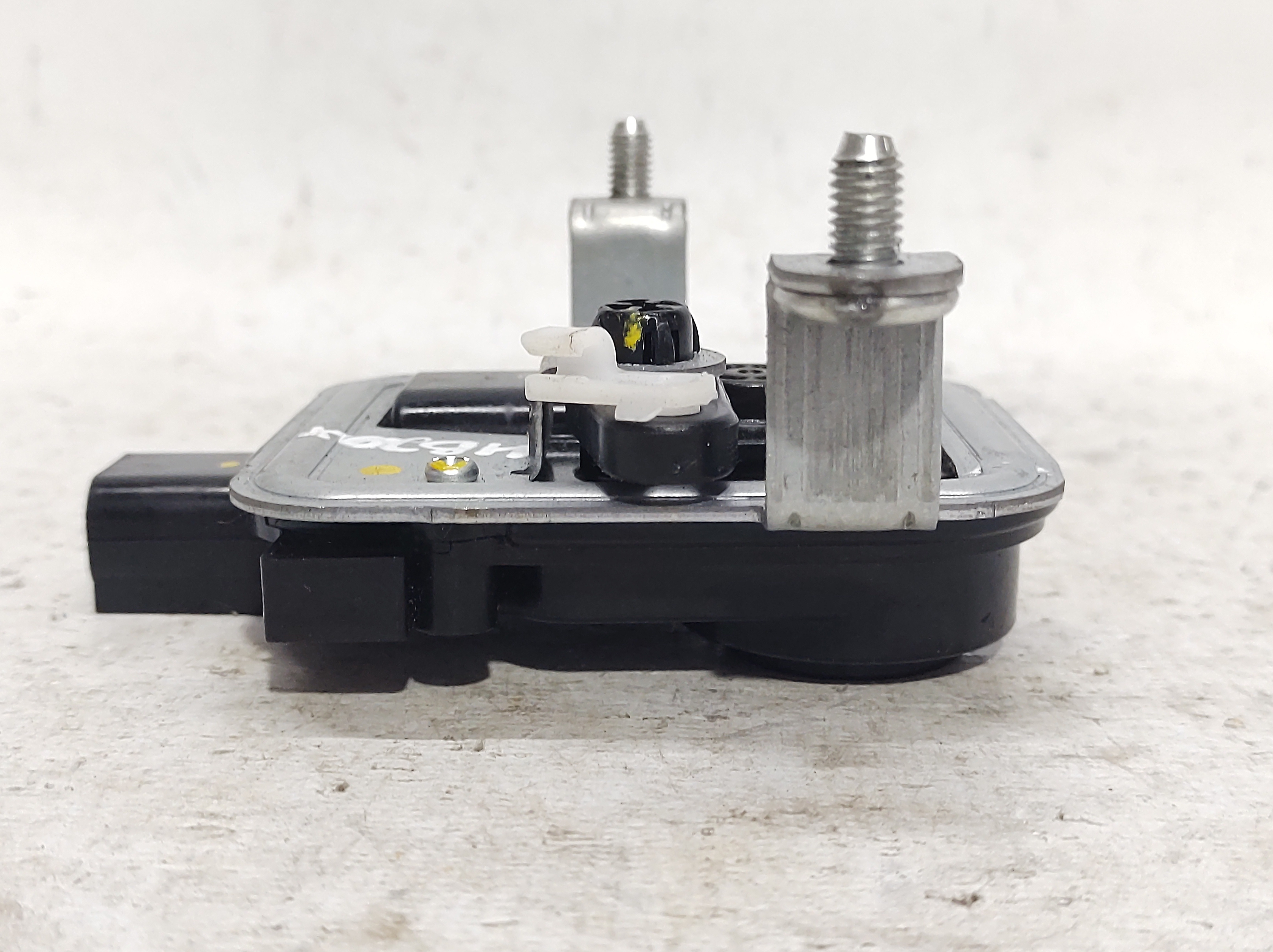 Trava Elétrica Tampa Traseira Hb20 15 A 19 3