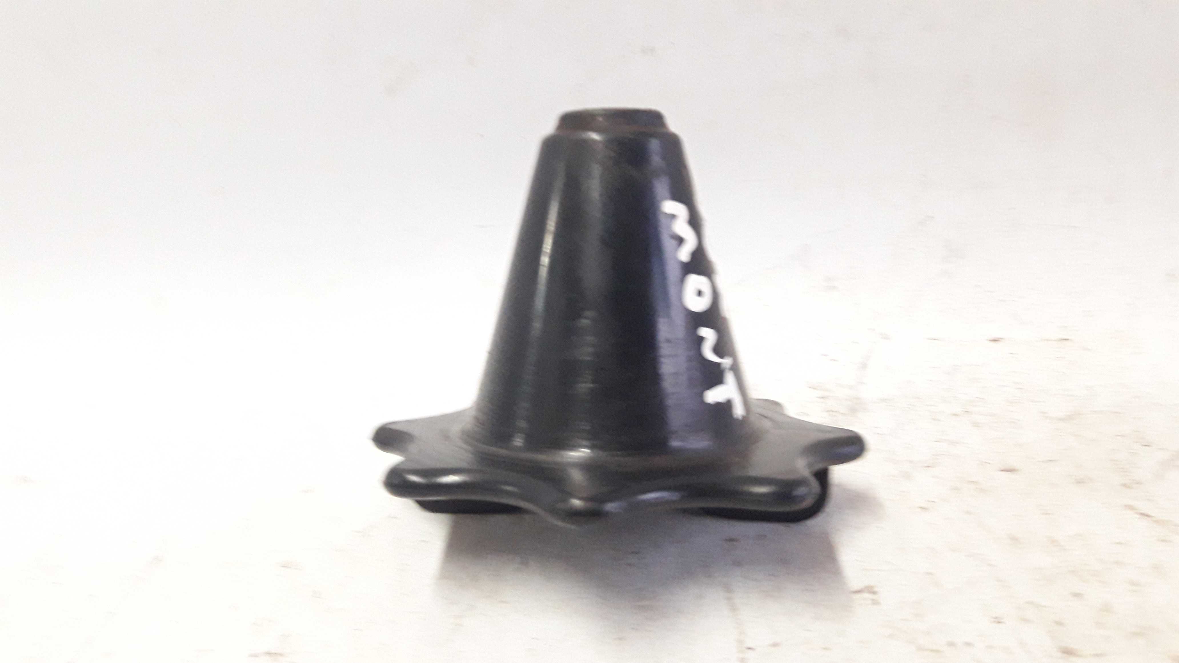 Porca Fixação Estepe Corsa Maxx 93319163 2