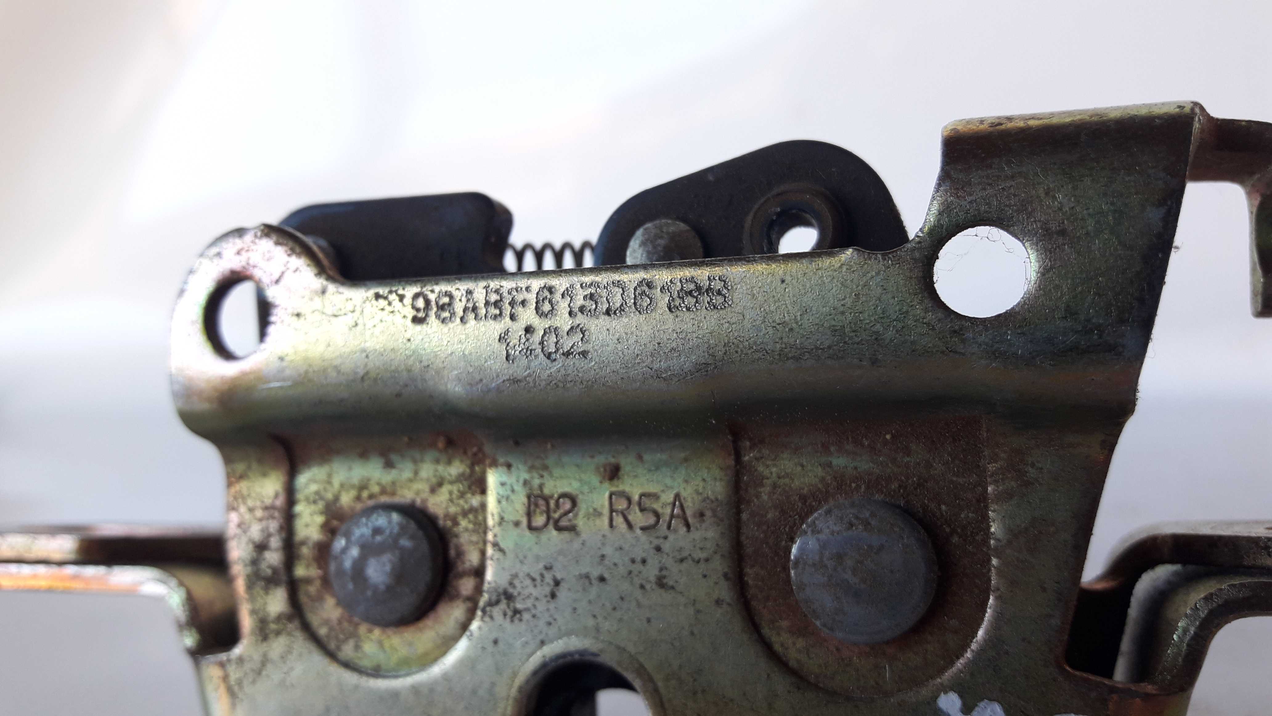 Trava Banco Traseiro Direito Focus Sedan 02/08 Original 2