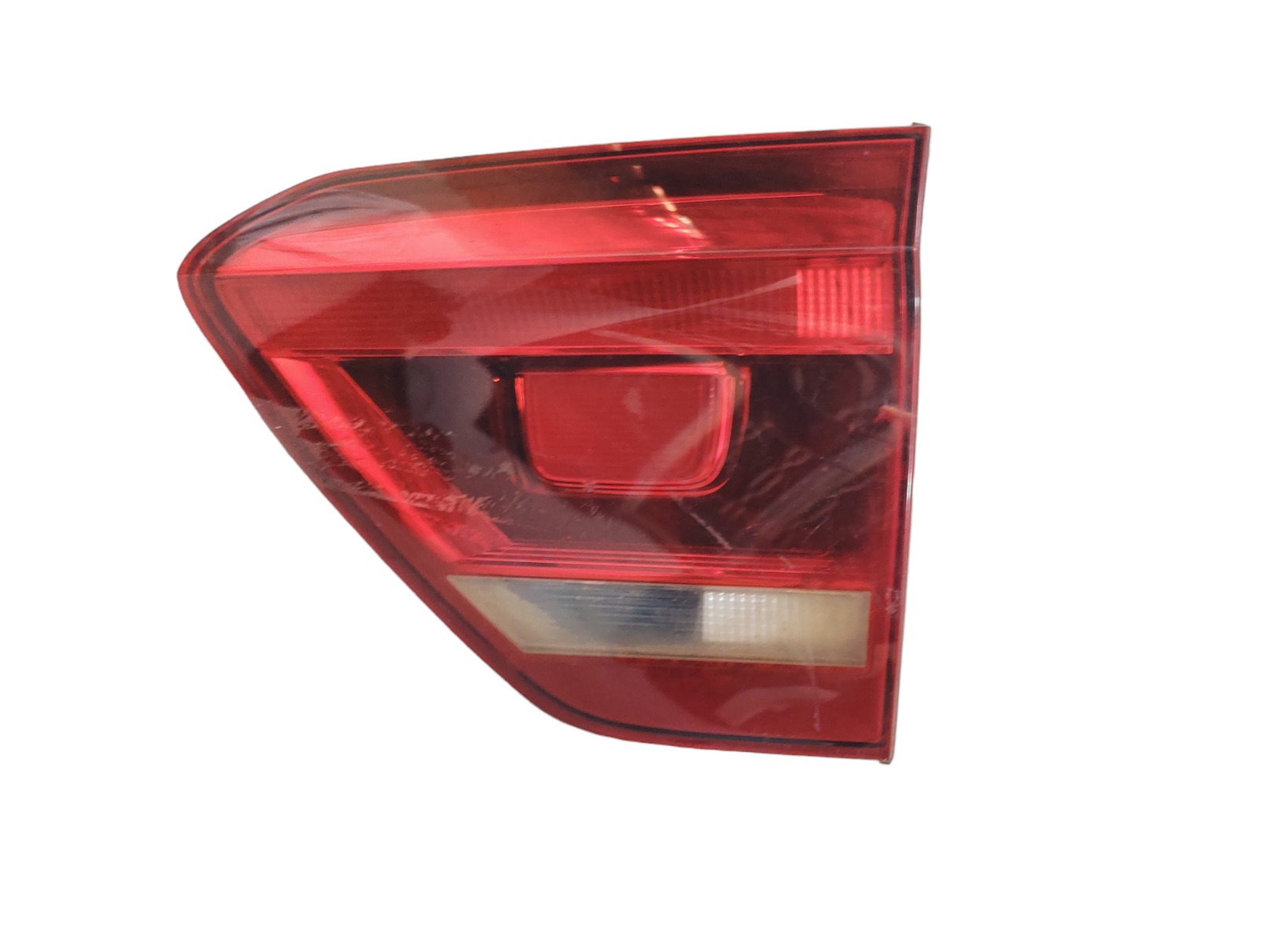 Lanterna Direita Tampa Traseira Fox 16 A 22 5z0945094c Direito Vermelho 1