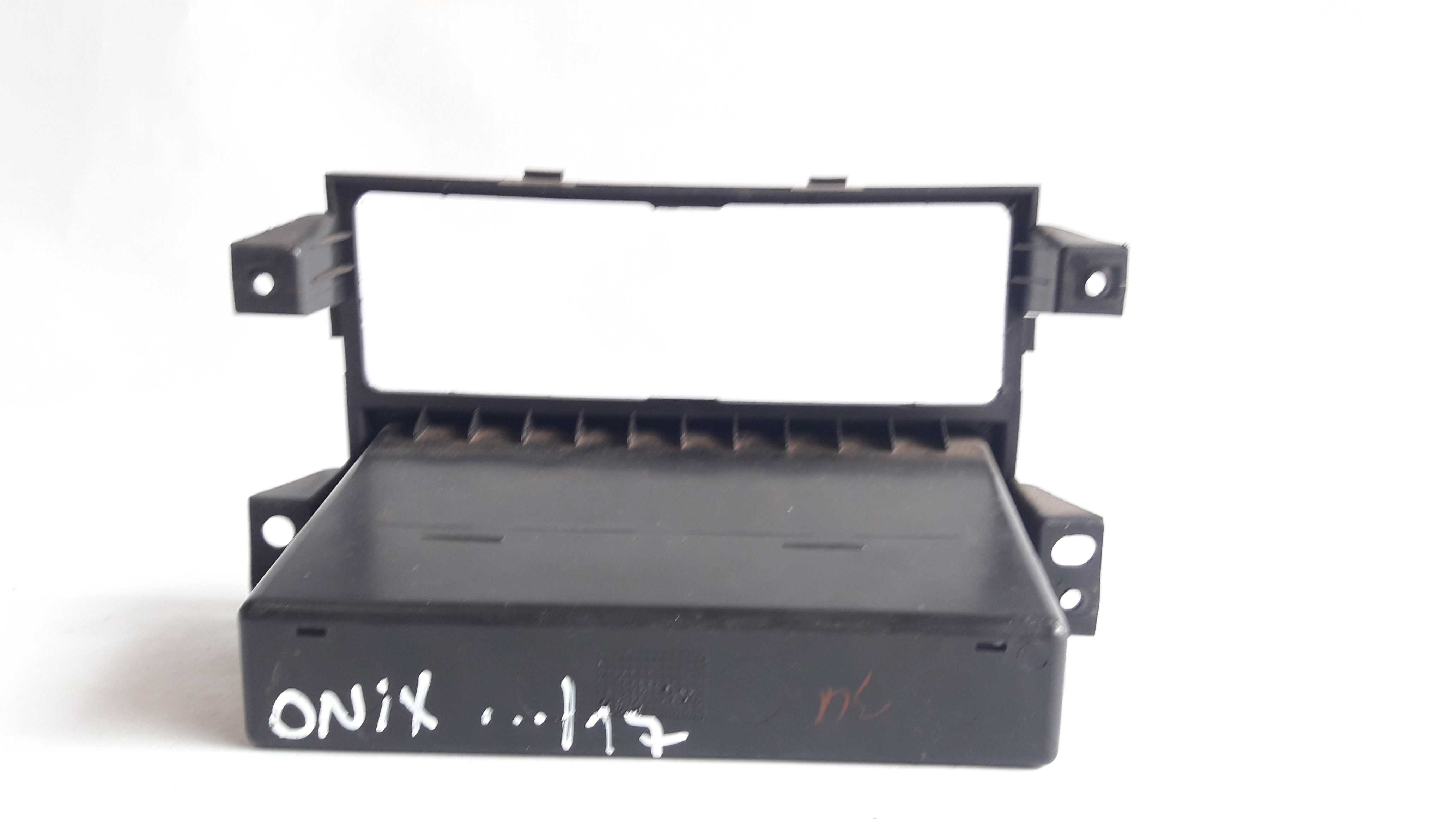 Moldura Porta Objetos Painel Ônix 2012 2013 2014/17 Original 2
