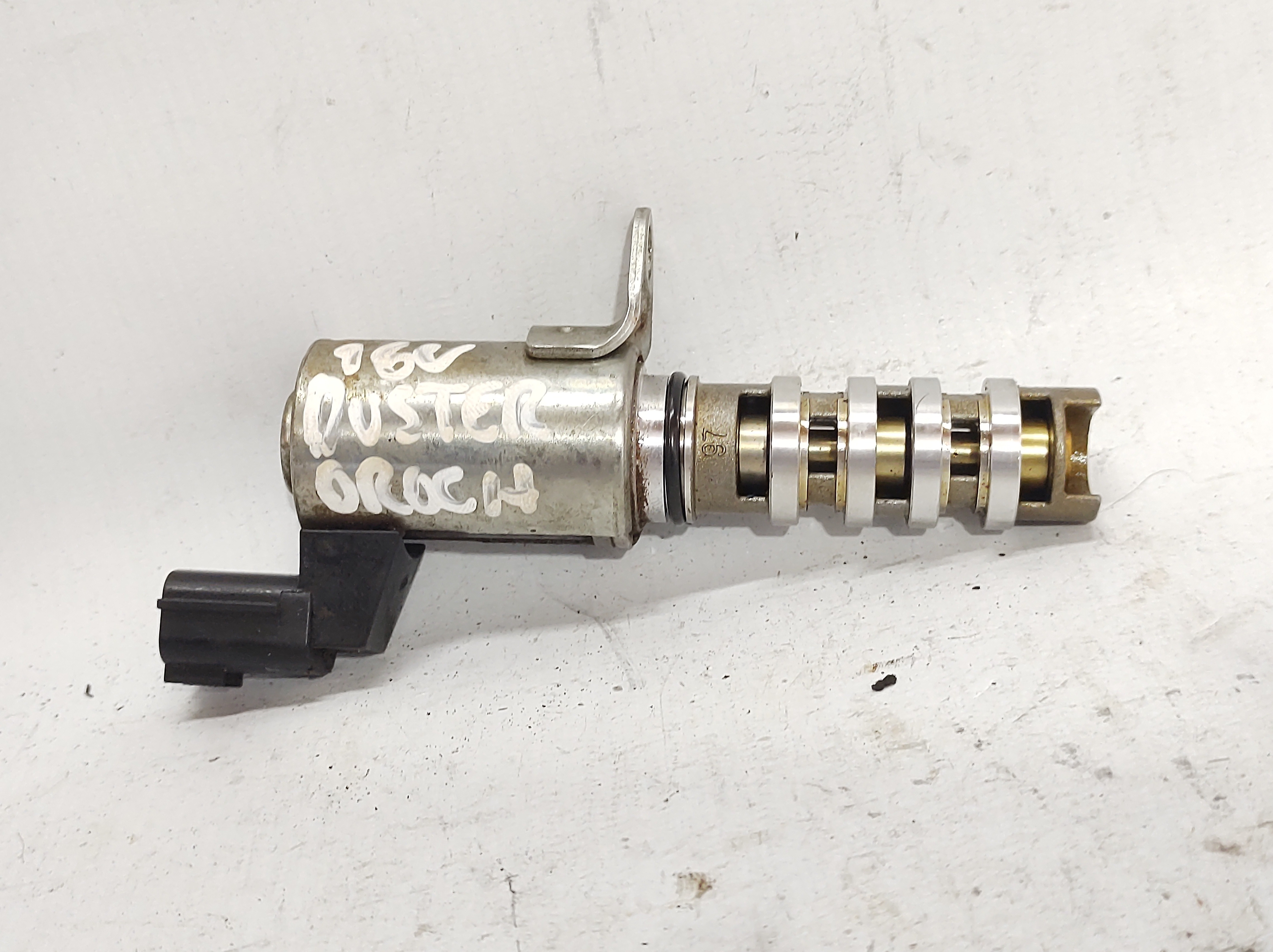 Valvula Solenóide Duster Oroch 1.6 16v 15 A 20 9205d54261 6