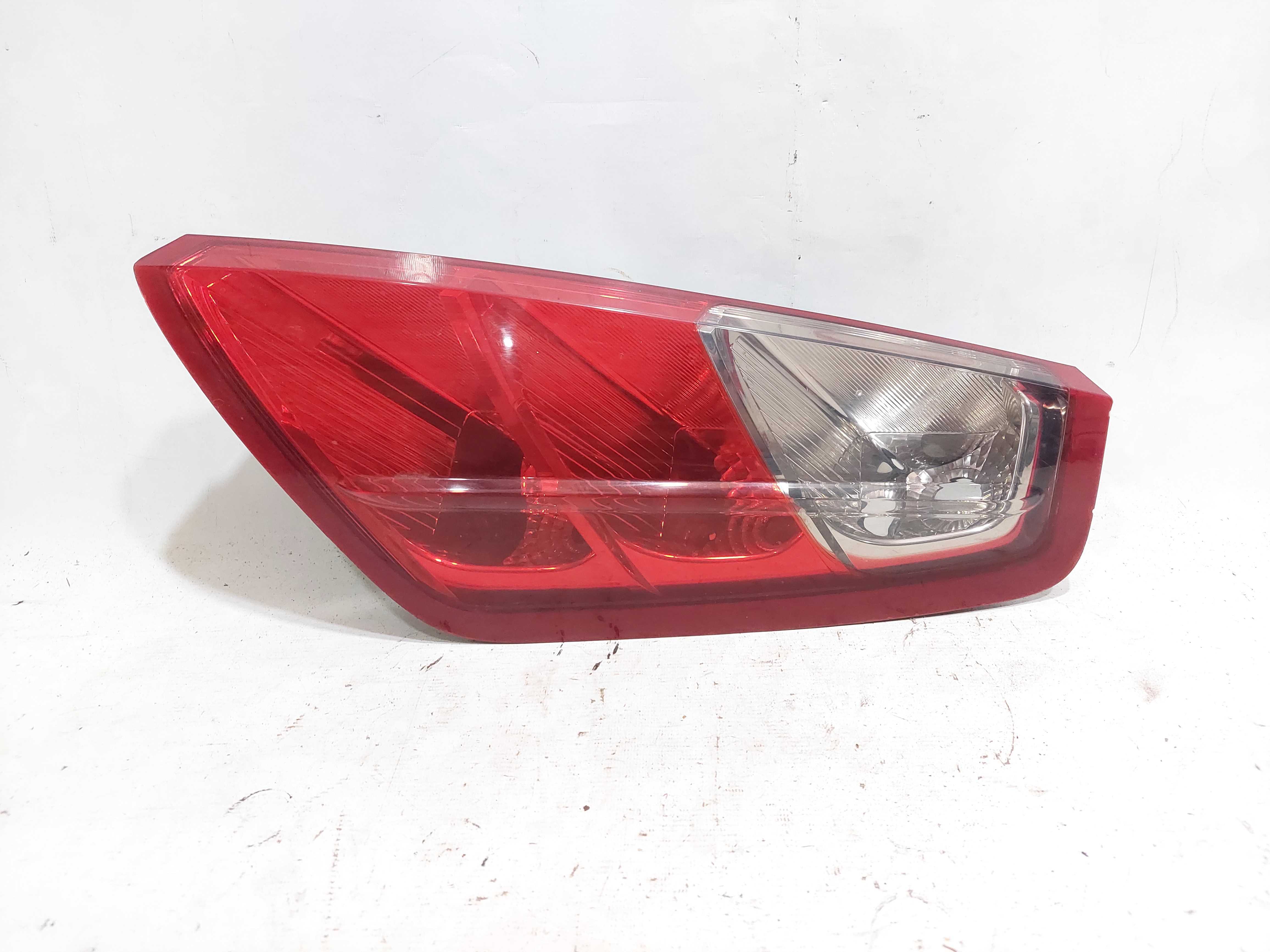 Lanterna Lado Direito Fiat Punto 2009/2012 Original 2