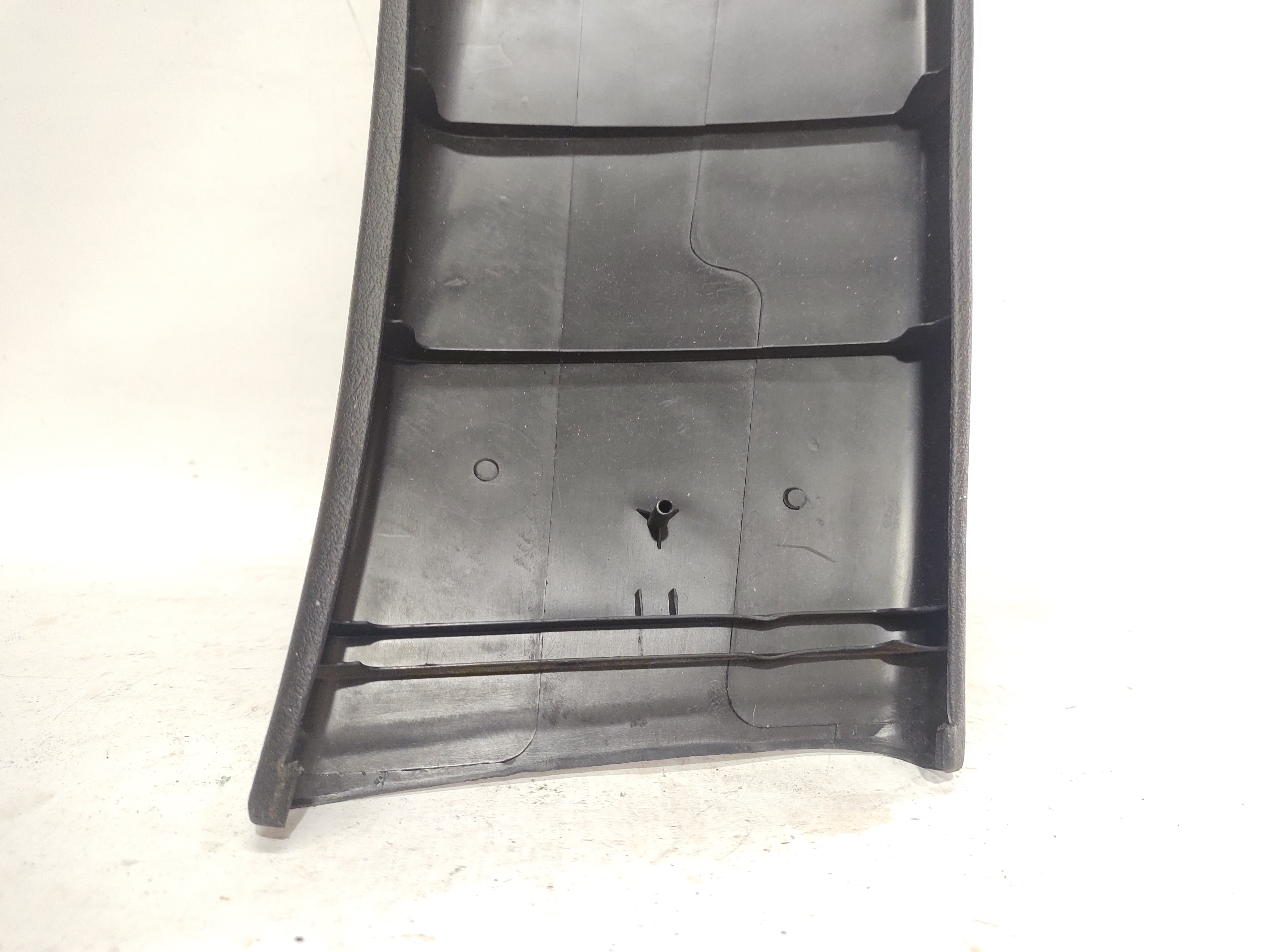 Moldura Coluna Central Esquerda Golf 99 A 6 2j4867297b 4