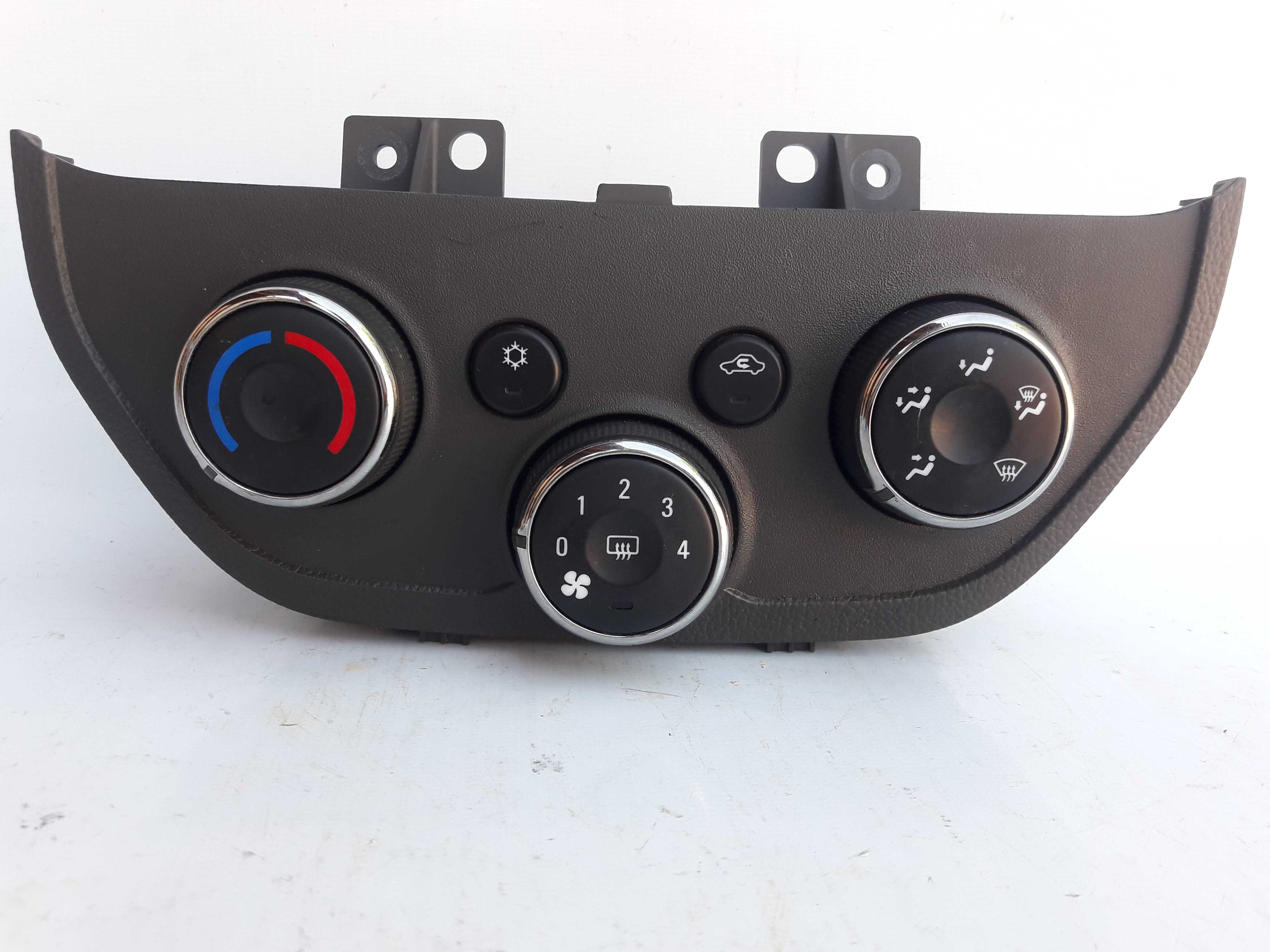 Comando Controle Ar Condicionado Analogio Gm Cobalt 2011/15 1