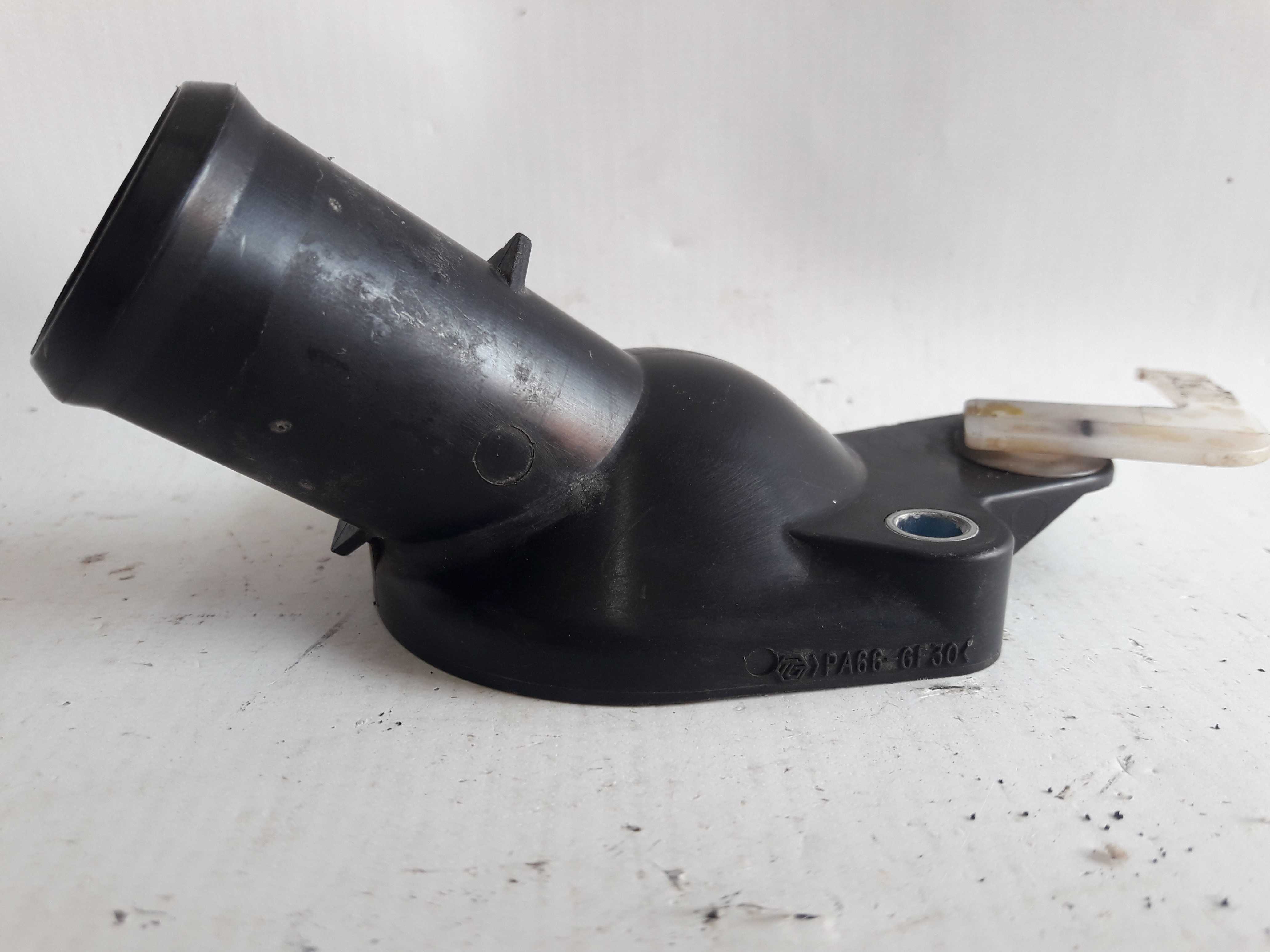 Flange Válvula Termostática Etios 1632147030 Original 2