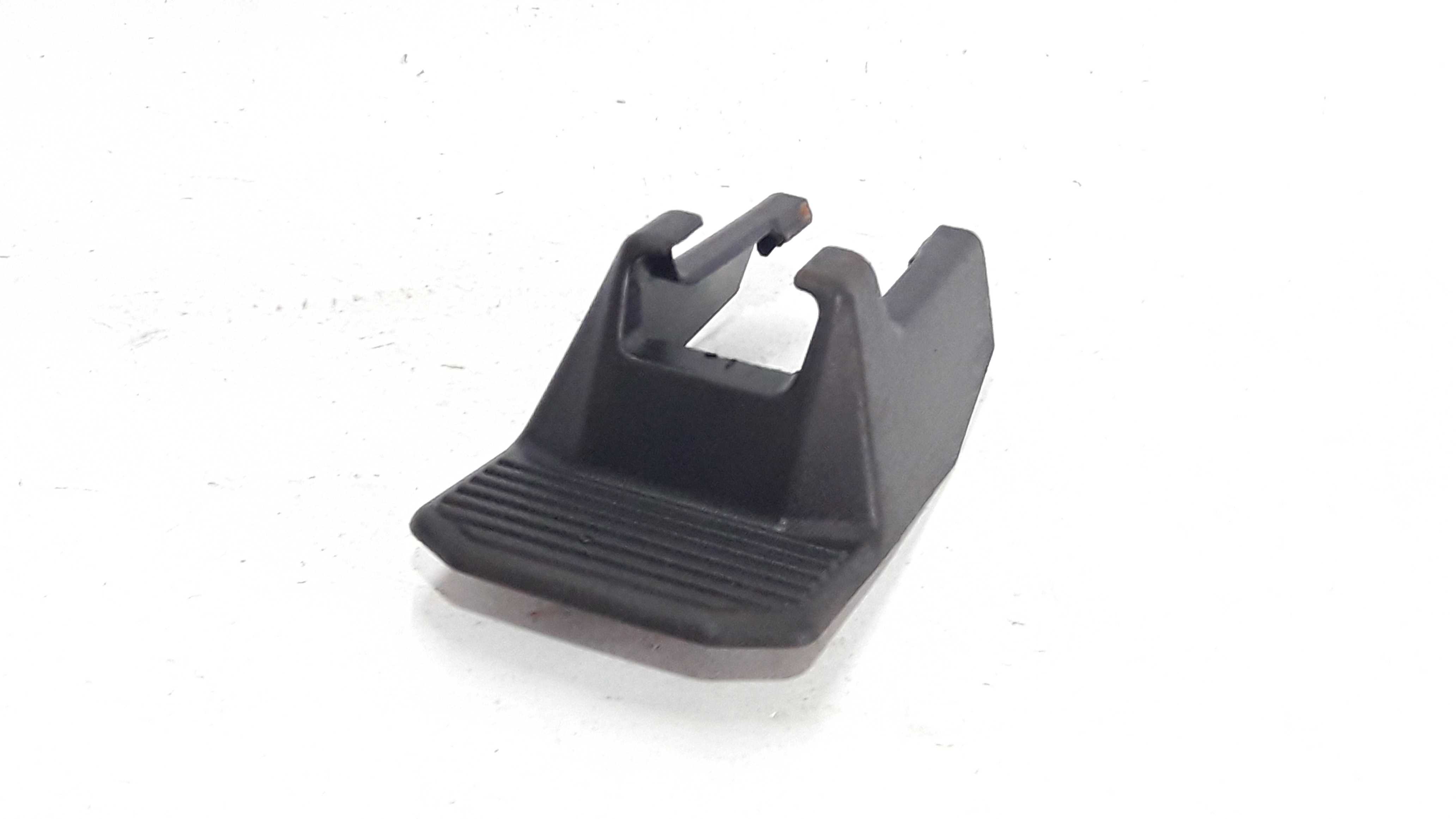 Moldura Trilho Banco Diant Esquerdo Hilux 16/20 72137-kk010 1