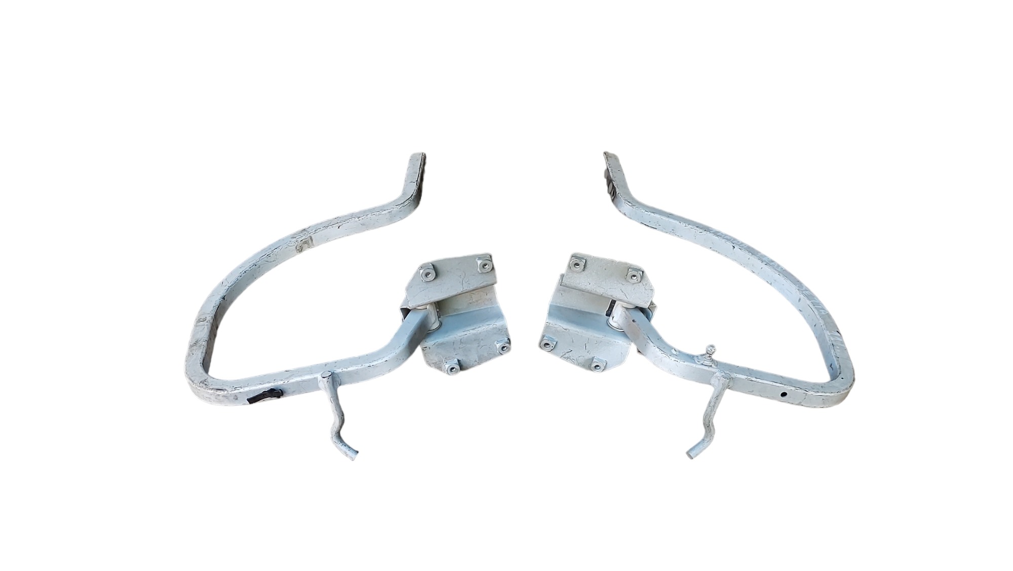 Dobradiça Tampa Traseira Malas Jetta 11/15 23570 3