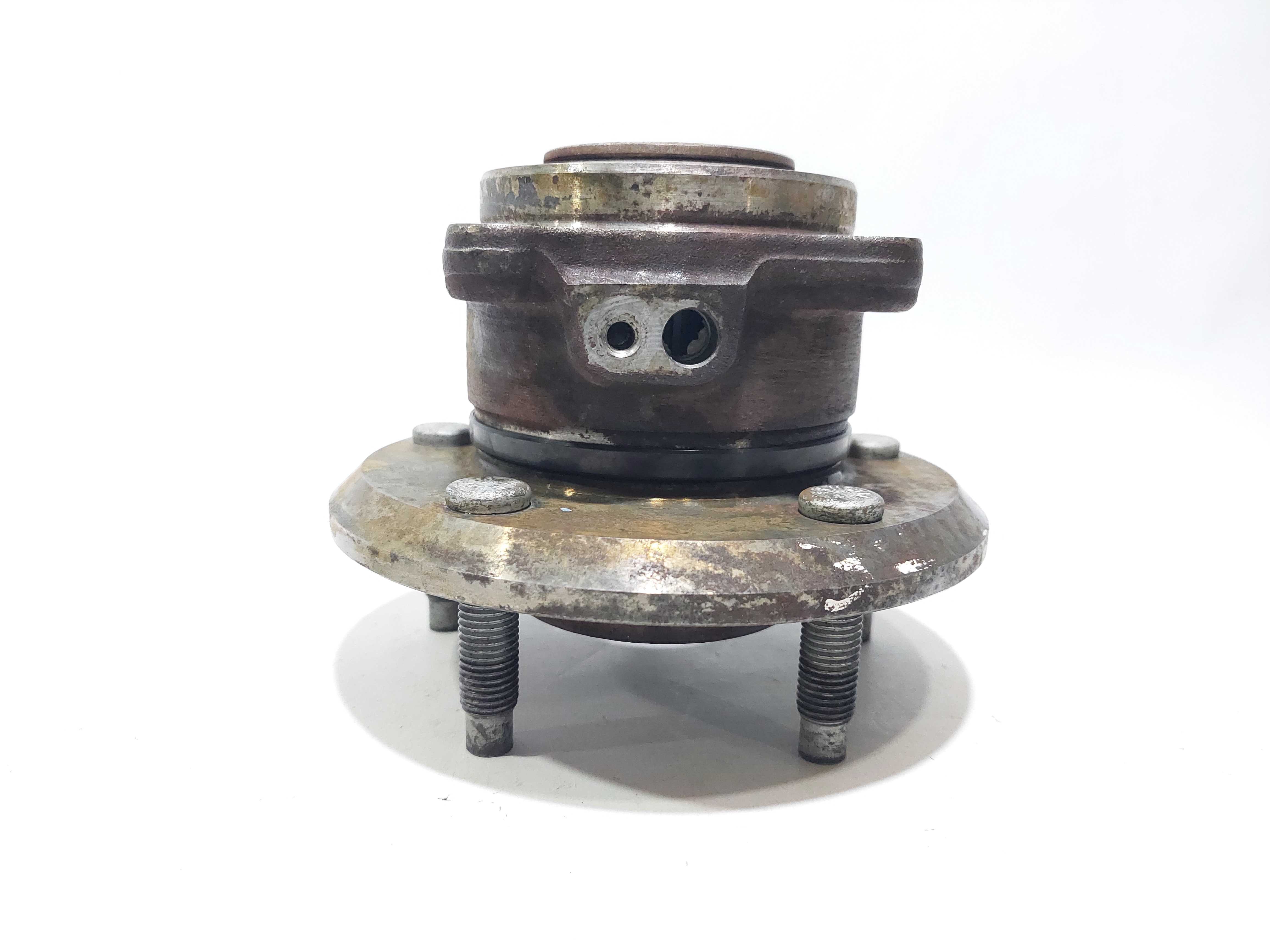 Cubo Roda Traseira Esquerda Chevrolet Captiva Sport 2009