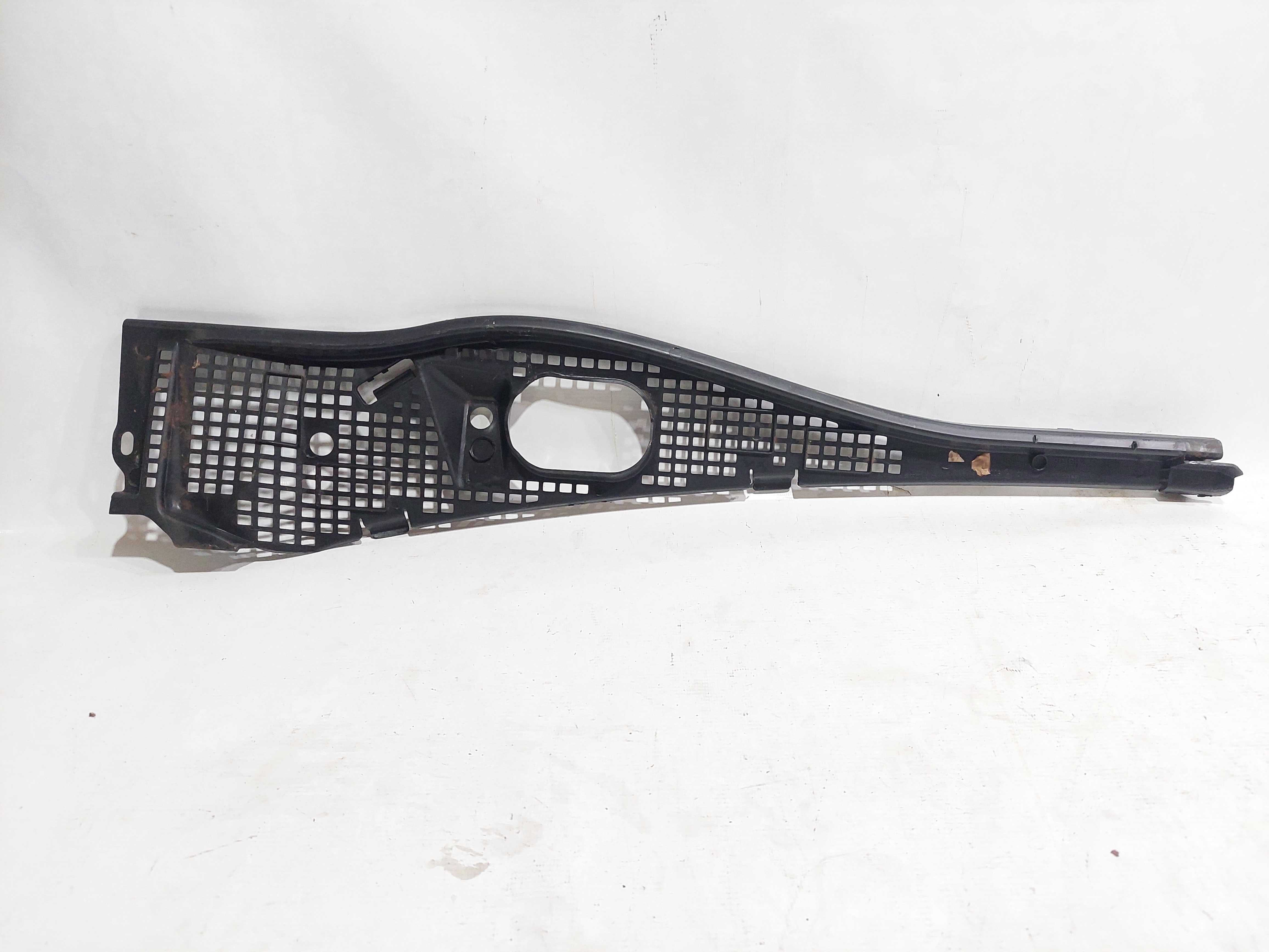 Grade Churrasqueira Lado Direito Sandero 2007/2013 Original 2