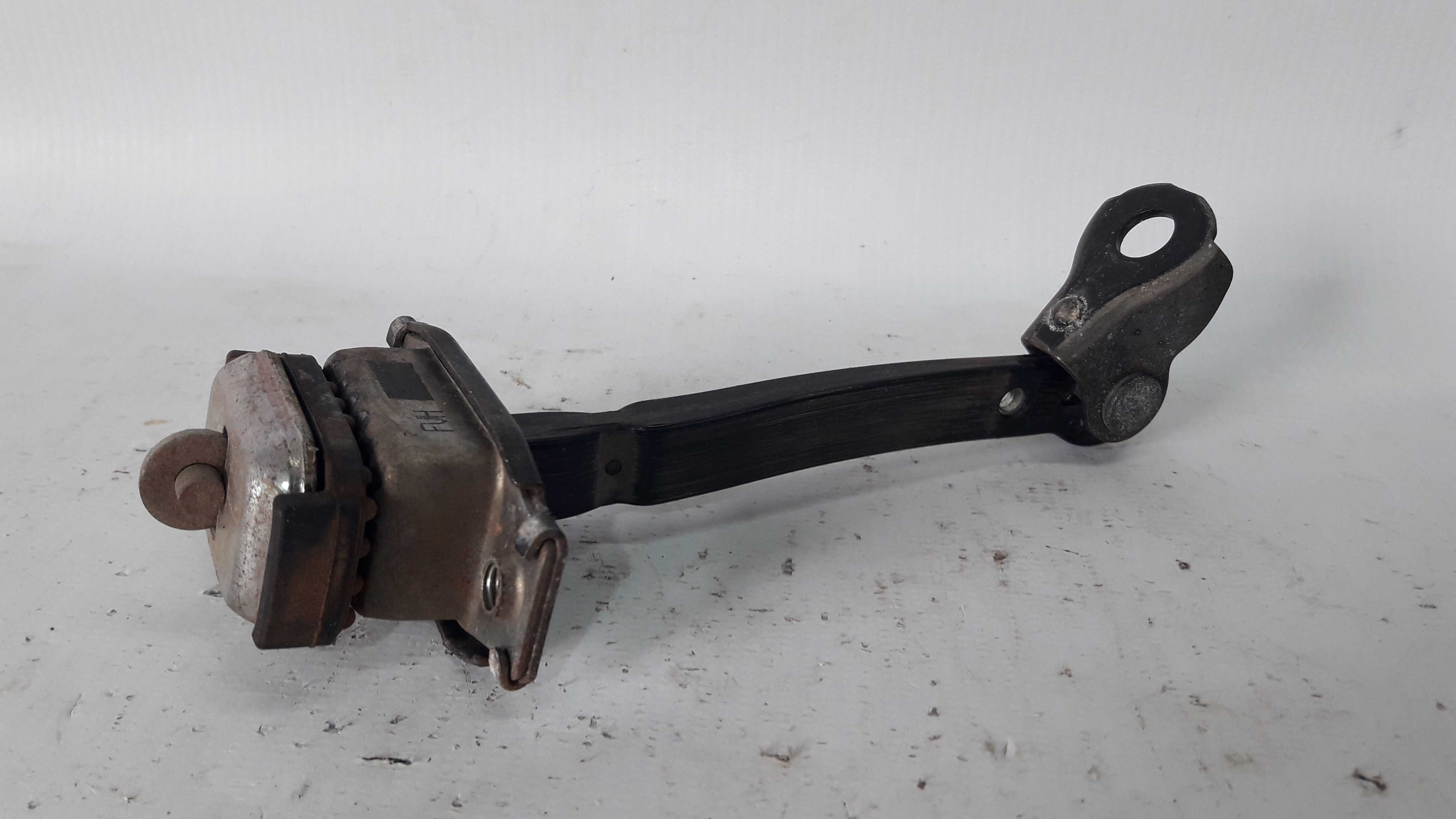 Limitador Porta Traseiro Esquerdo New Civic 07 8 9 10 11 2
